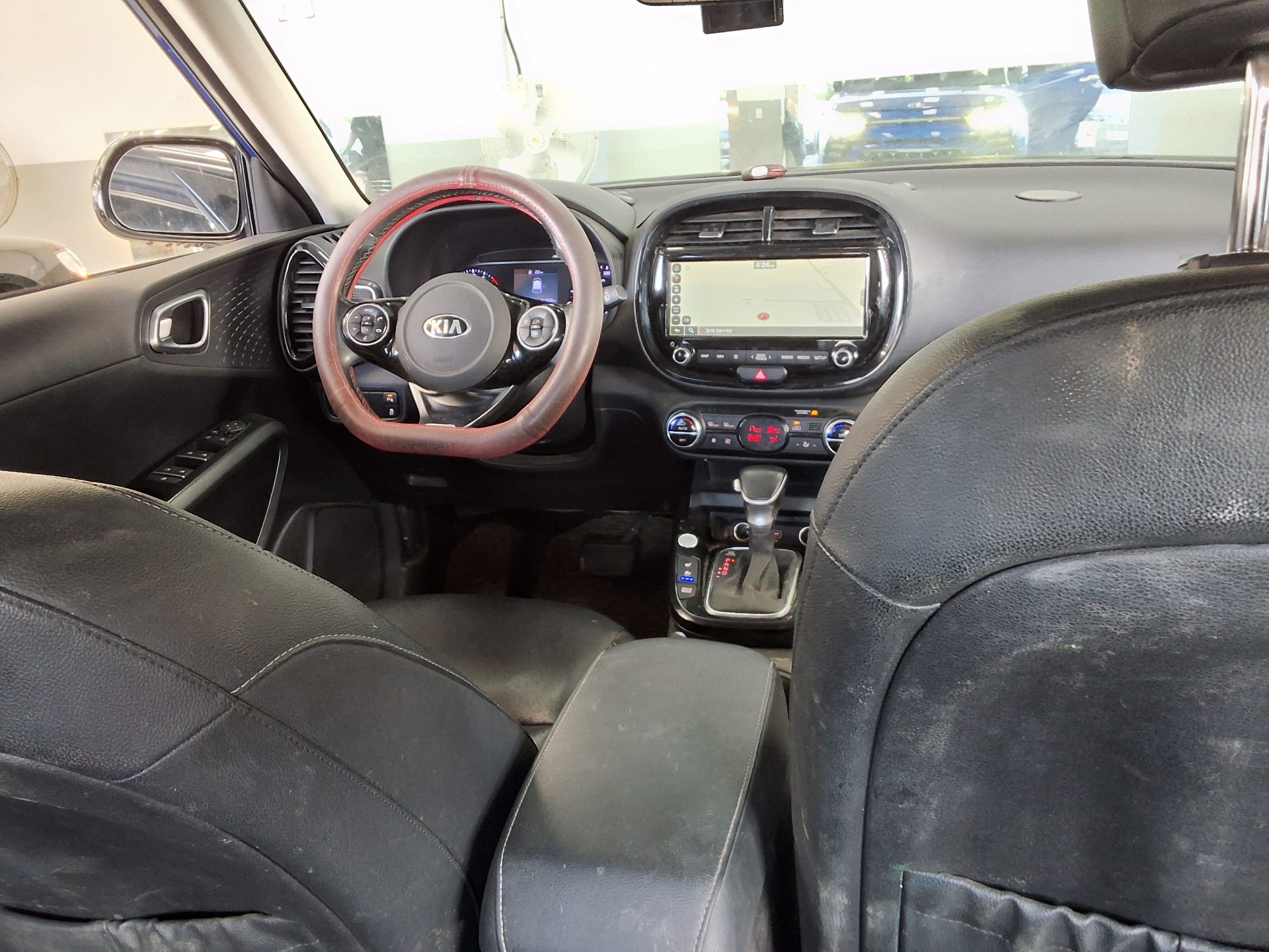 KIA SOUL BOOSTER 1.6 T-GDI NOBLESSE 2019 - zdjęcie 11
