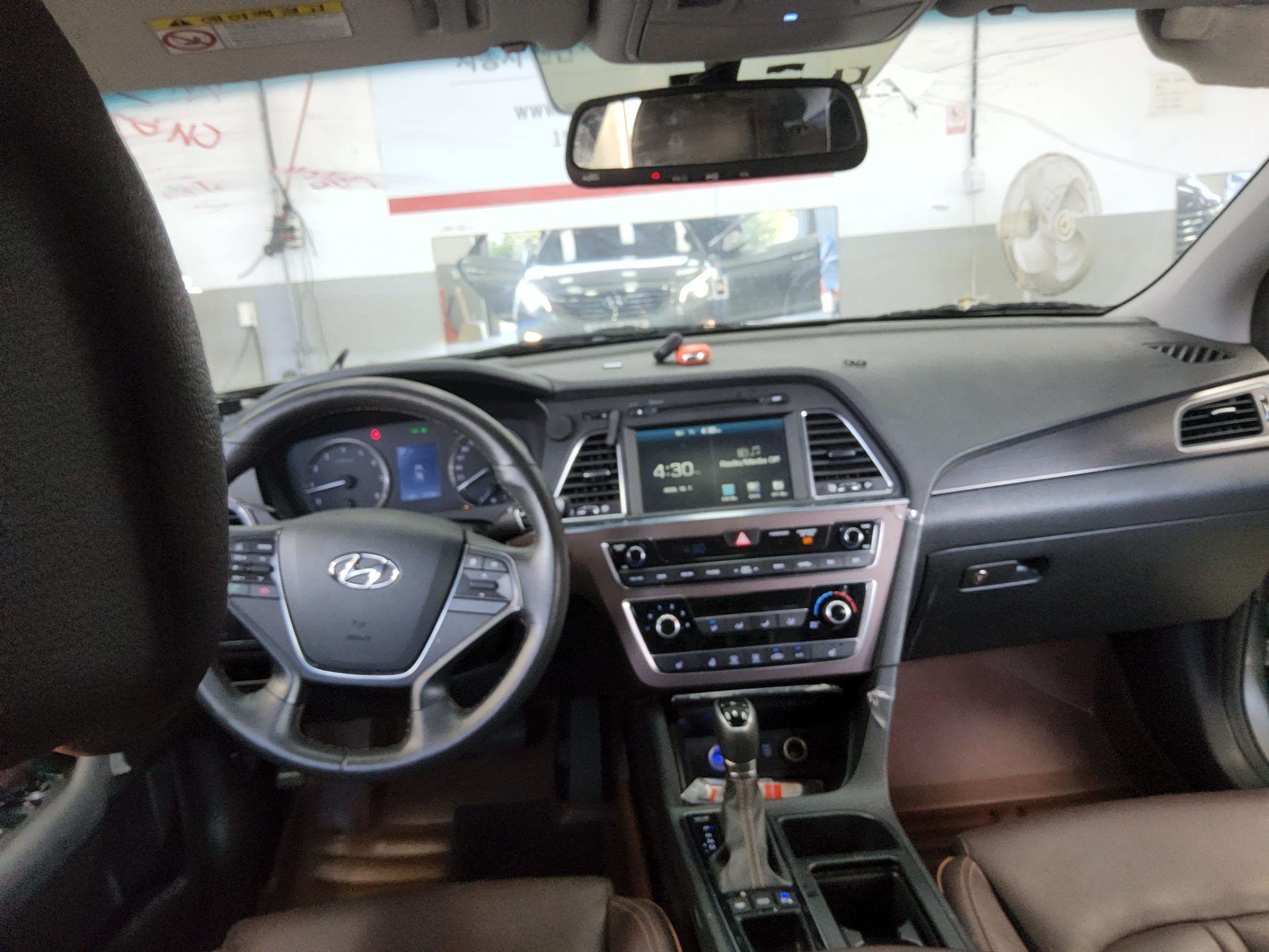 HYUNDAI LF SONATA 2.0 CVVL CARE PLUS 2017 - zdjęcie 11