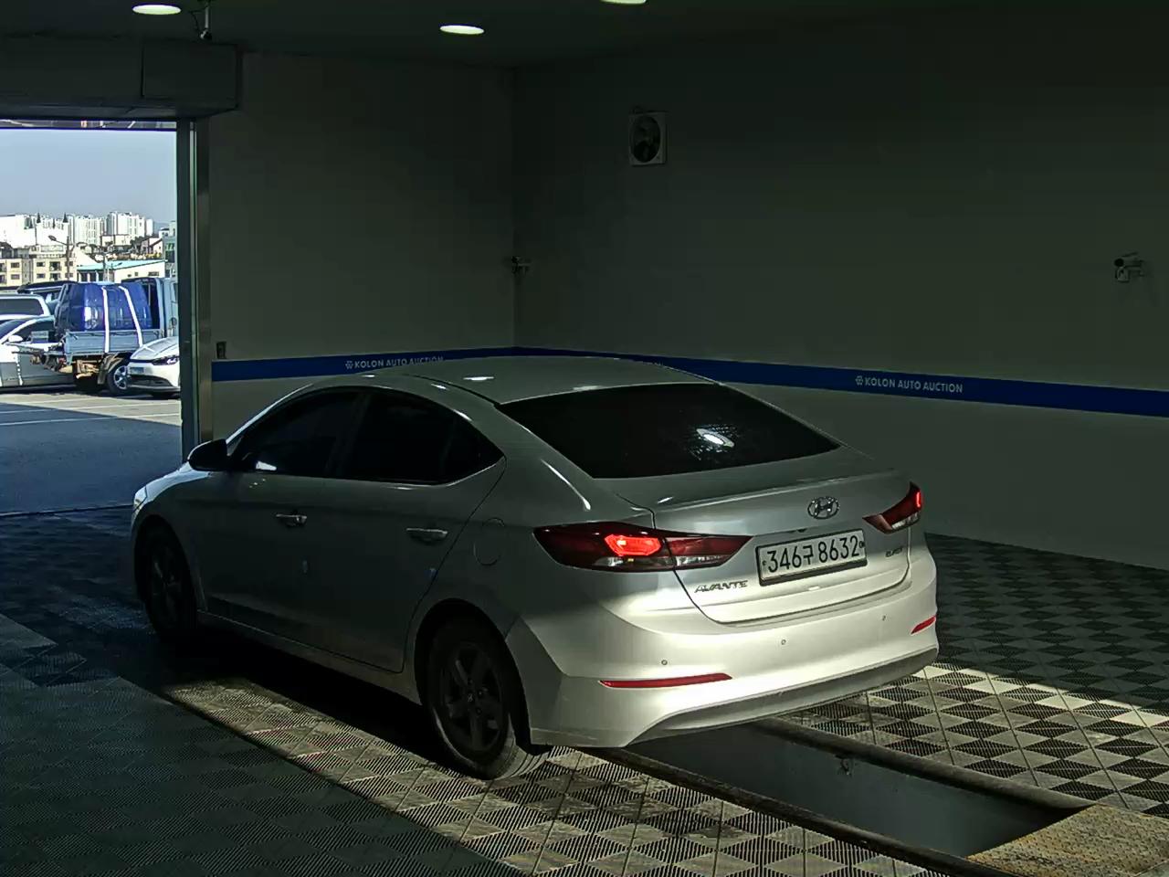 HYUNDAI AVANTE AD 1.6 DIESEL SMART 2017 - zdjęcie 6
