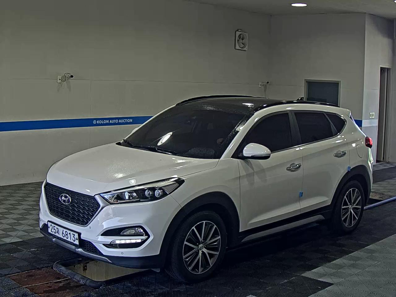 HYUNDAI ALL NEW TUCSON DIESEL 1.7 2WD PREMIUM 2017 - zdjęcie 2