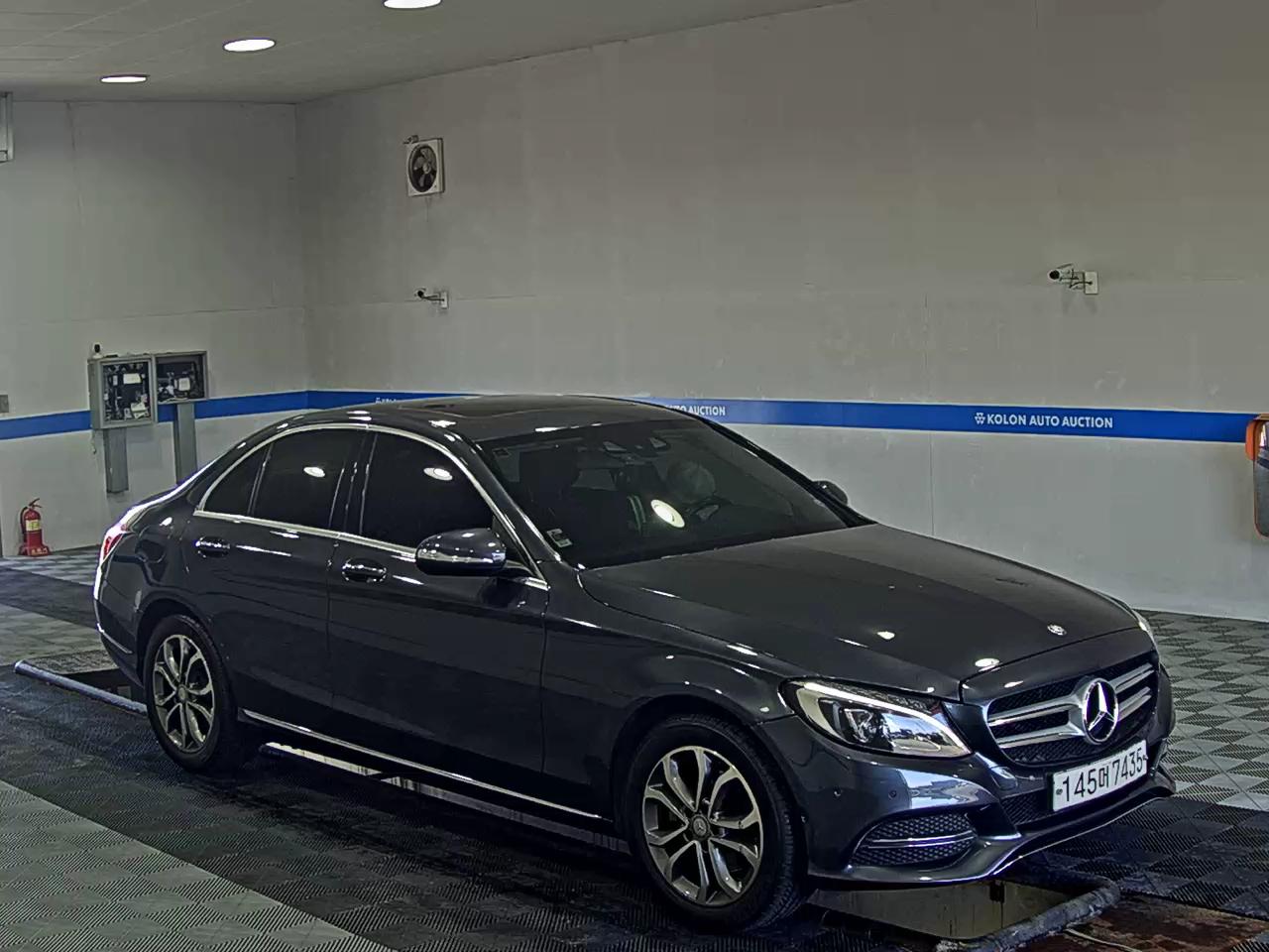 MERCEDES-BENZ C-CLASS (4TH GEN) C200 AVANTGARDE 2015 - zdjęcie 3