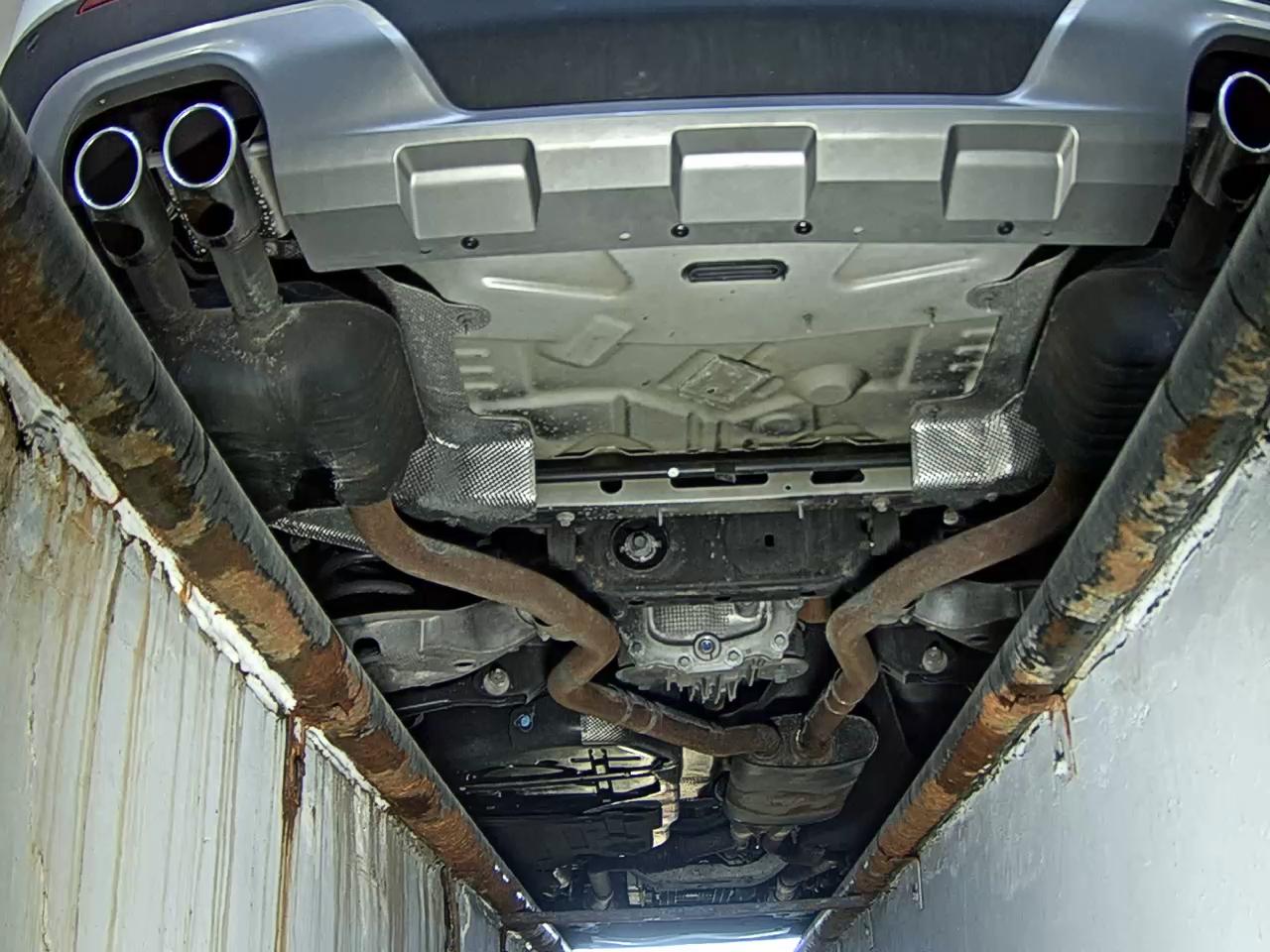 FORD EXPLORER (6TH GEN) 3.0 AWD PLATINUM 2021 - zdjęcie 8