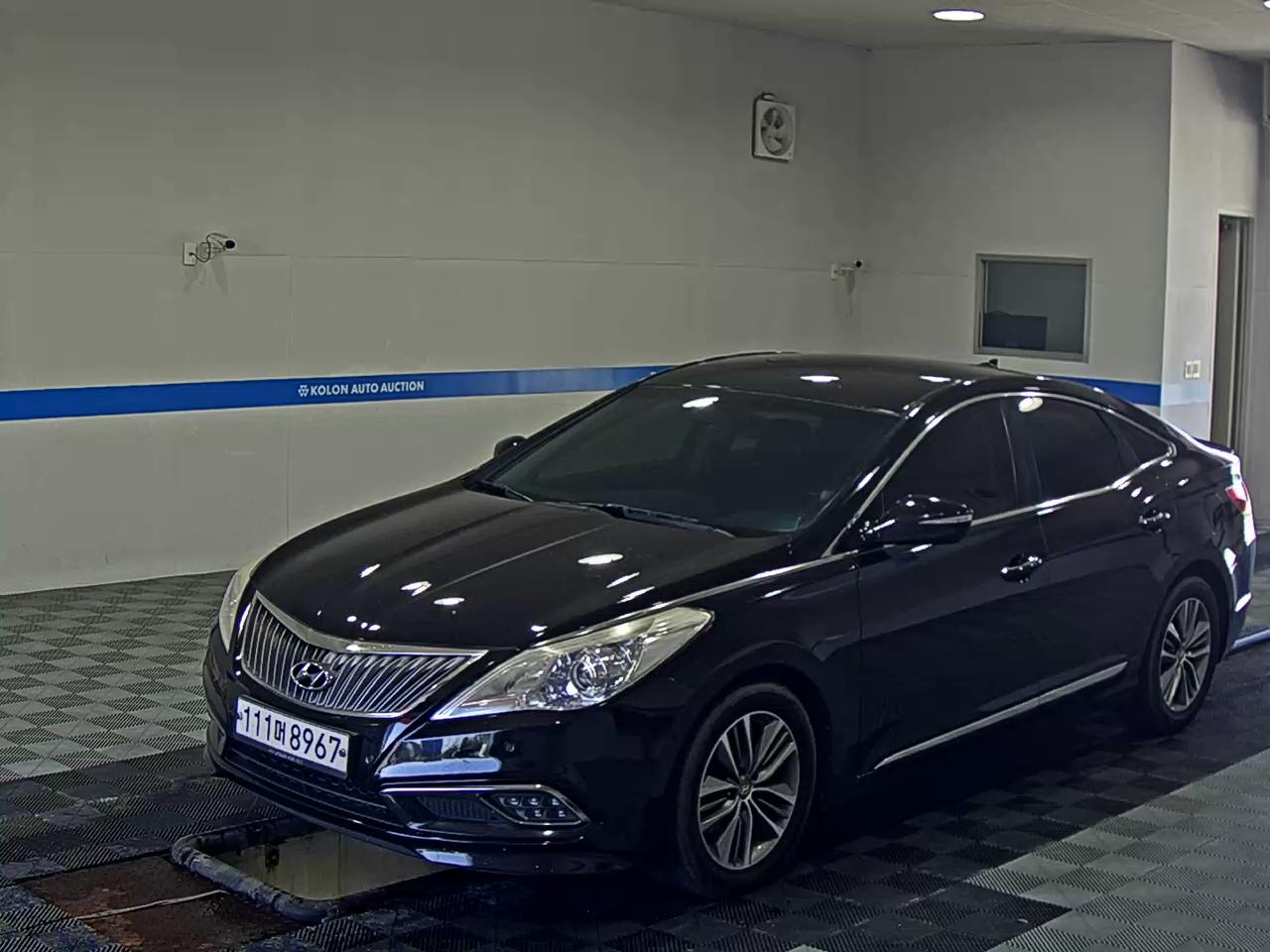 HYUNDAI GRANDEUR HG HG 240 MODERN 2016 - zdjęcie 2