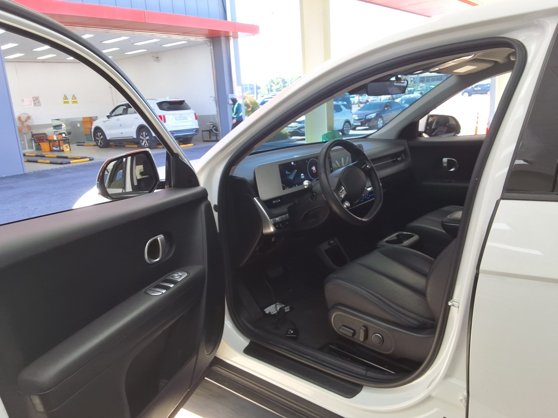 HYUNDAI IONIQ 5 EV 2WD LONG RANGE EXCLUSIVE 2022 - zdjęcie 11