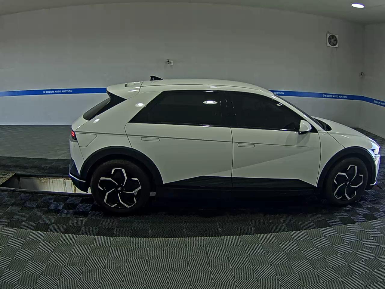 HYUNDAI IONIQ 5 EV 2WD LONG RANGE EXCLUSIVE 2022 - zdjęcie 4