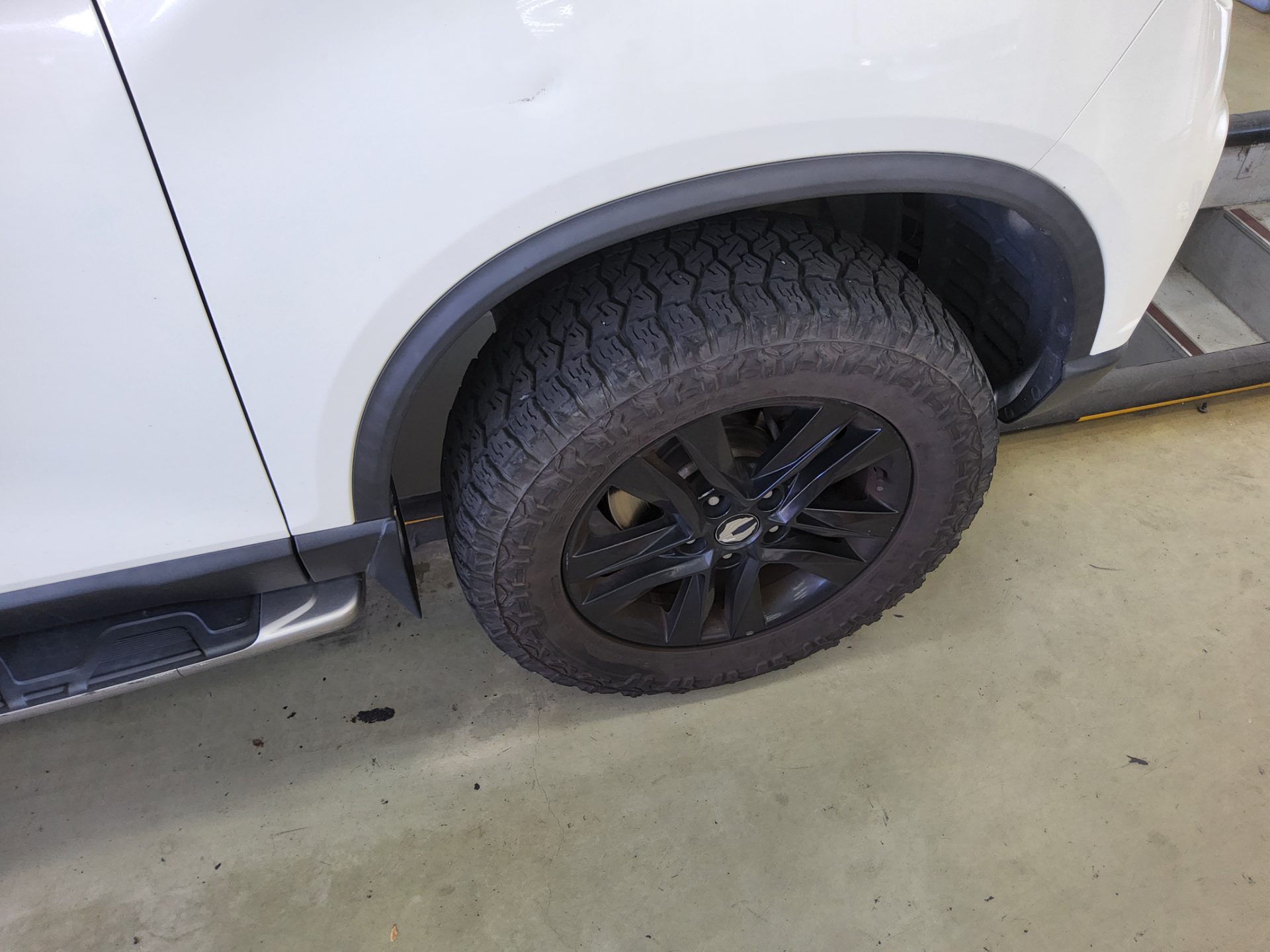 KG MOBILITY (SSANGYONG) REXTON SPORTS KHAN DIESEL 2.2 4WD NOBLESSE DYNAMIC 5 LINK 2020 - zdjęcie 23