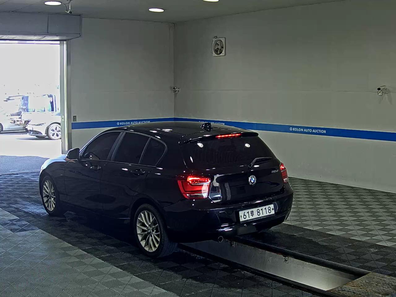 BMW 1 SERIES (2ND GEN) 5-DOOR 118d SPORTS 2015 - zdjęcie 6
