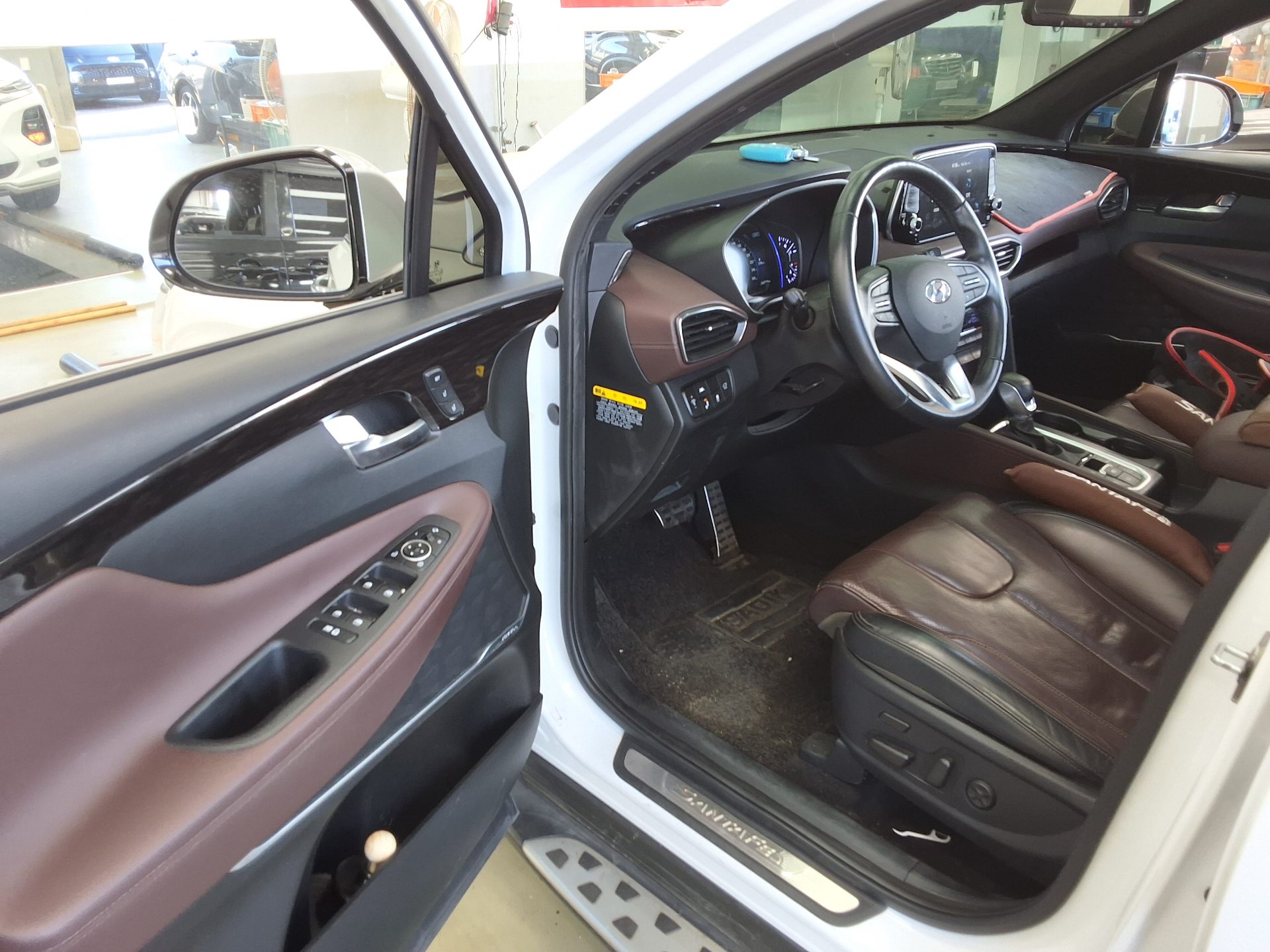 HYUNDAI SANTA FE (TM) R2.2 2WD INSPIRATION 2019 - zdjęcie 10