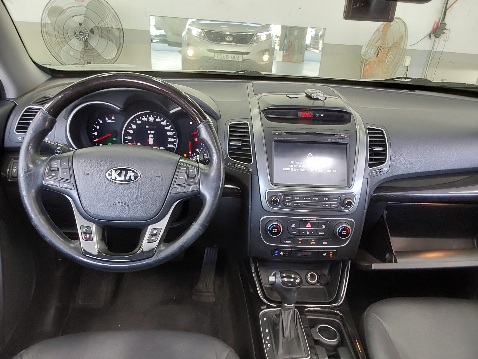 KIA NEW SORENTO R R2.0 2WD TLX SPECIAL 2013 - zdjęcie 11