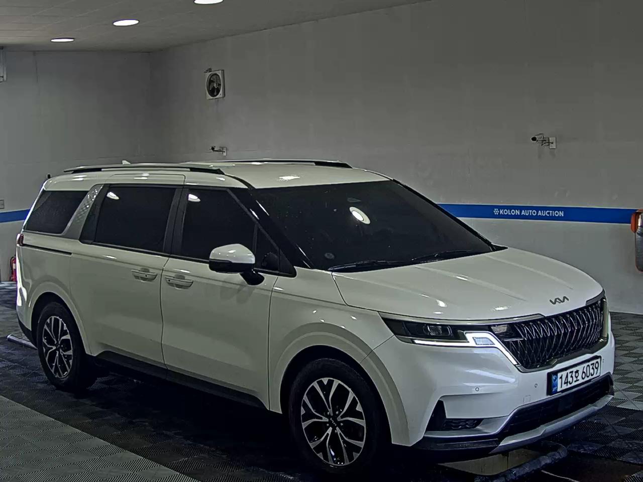 KIA NEW CARNIVAL (KA4) 9-SEATER DIESEL PRESTIGE 2022 - zdjęcie 3