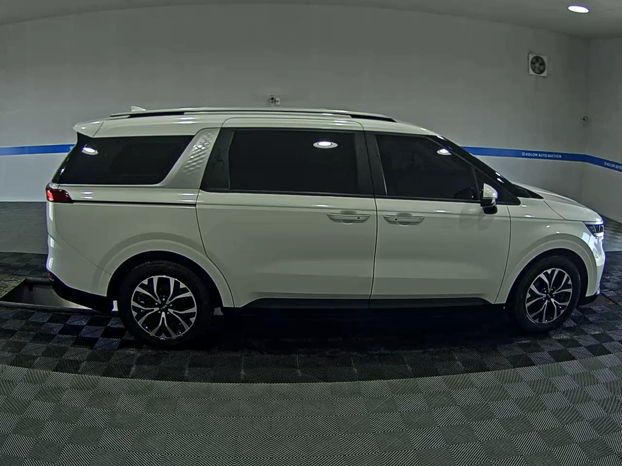 KIA NEW CARNIVAL (KA4) 9-SEATER DIESEL PRESTIGE 2022 - zdjęcie 4
