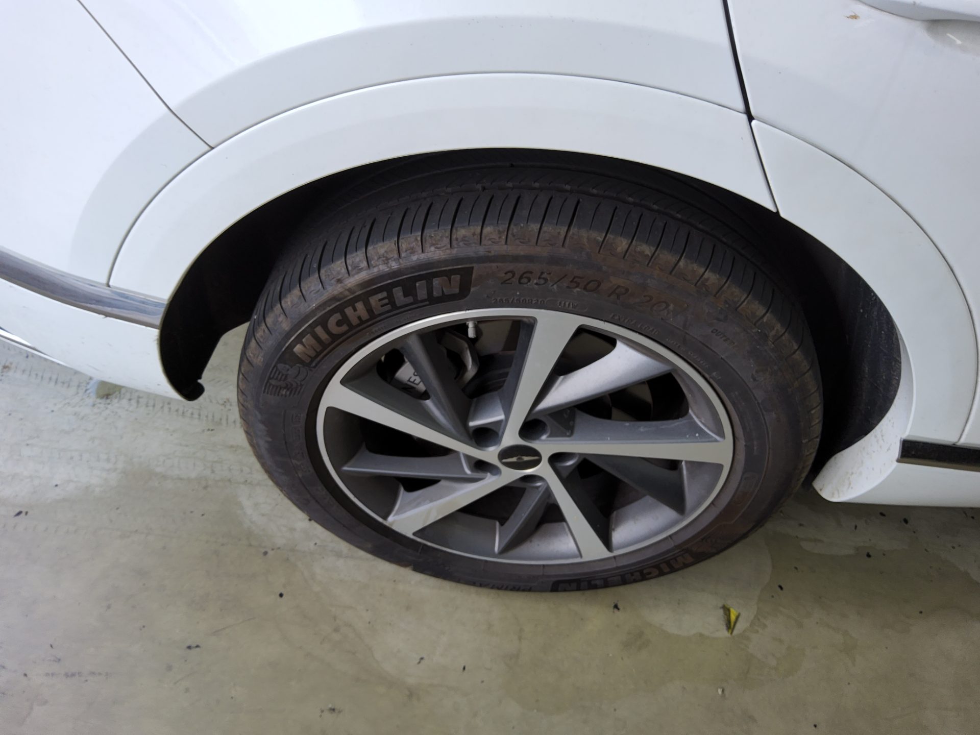 GENESIS NEW GV80 2.5 GASOLINE AWD BASE MODEL 2025 - zdjęcie 25