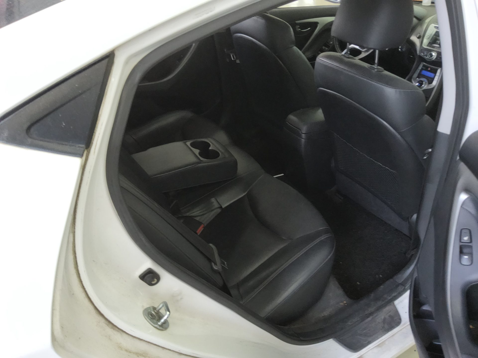 HYUNDAI AVANTE MD M16 GDi PREMIER 2012 - zdjęcie 13