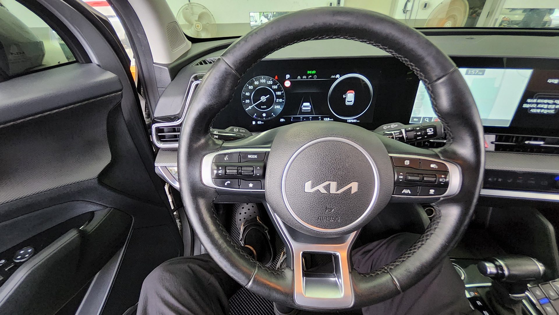 KIA THE ALL NEW SPORTAGE 2.0 DIESEL 2WD PRESTIGE 2022 - zdjęcie 18