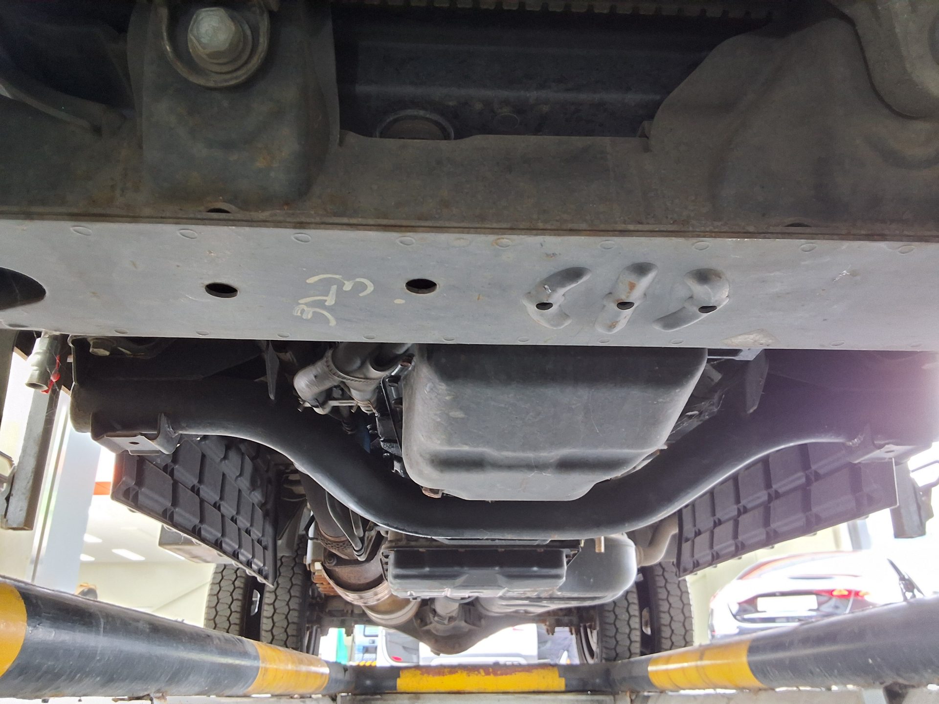 HYUNDAI PORTER II CRDi STANDARD CAB EXTRA LONG WHEELBASE GOLD 2016 - zdjęcie 16