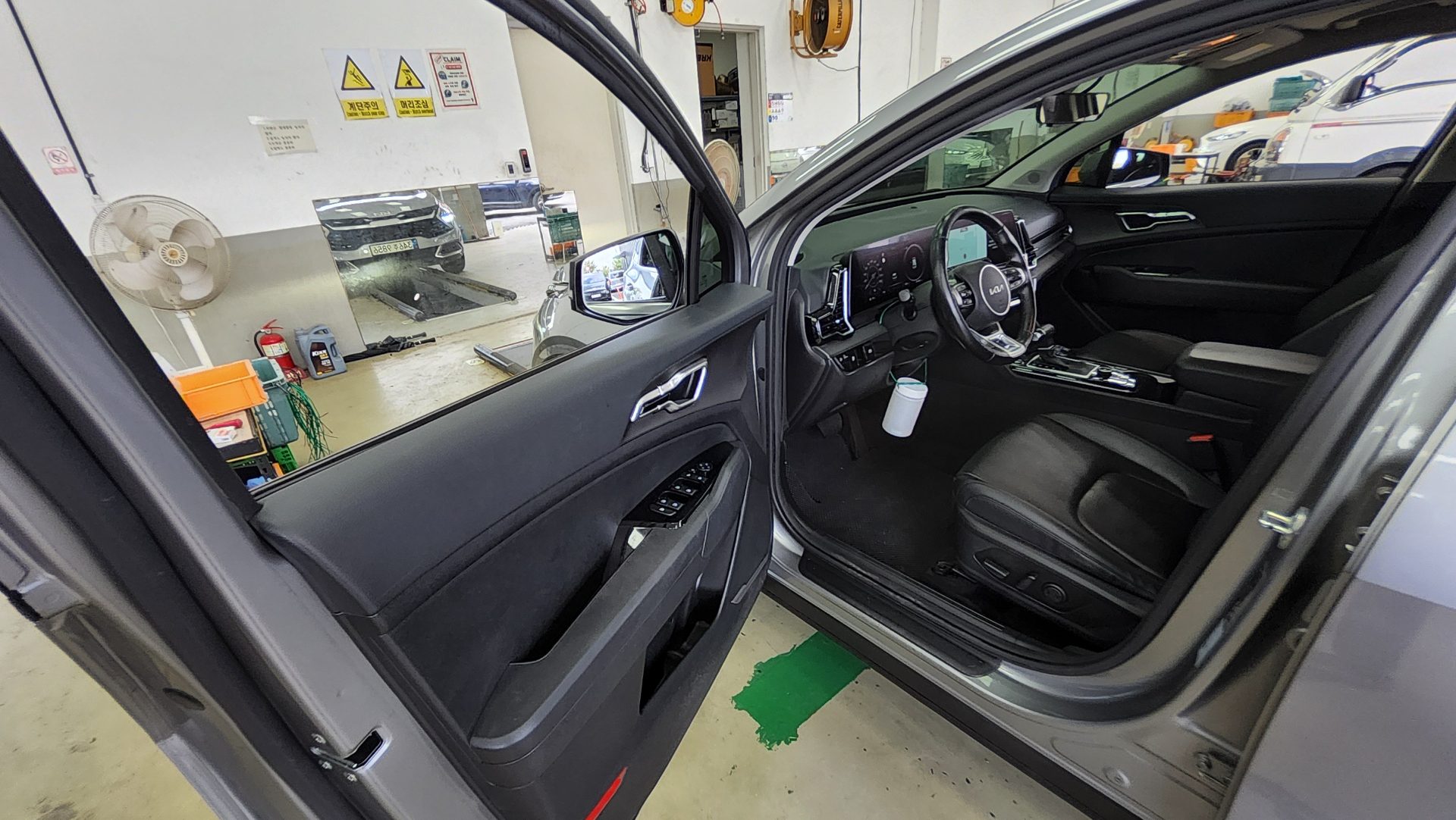 KIA THE ALL NEW SPORTAGE 2.0 DIESEL 2WD PRESTIGE 2022 - zdjęcie 10
