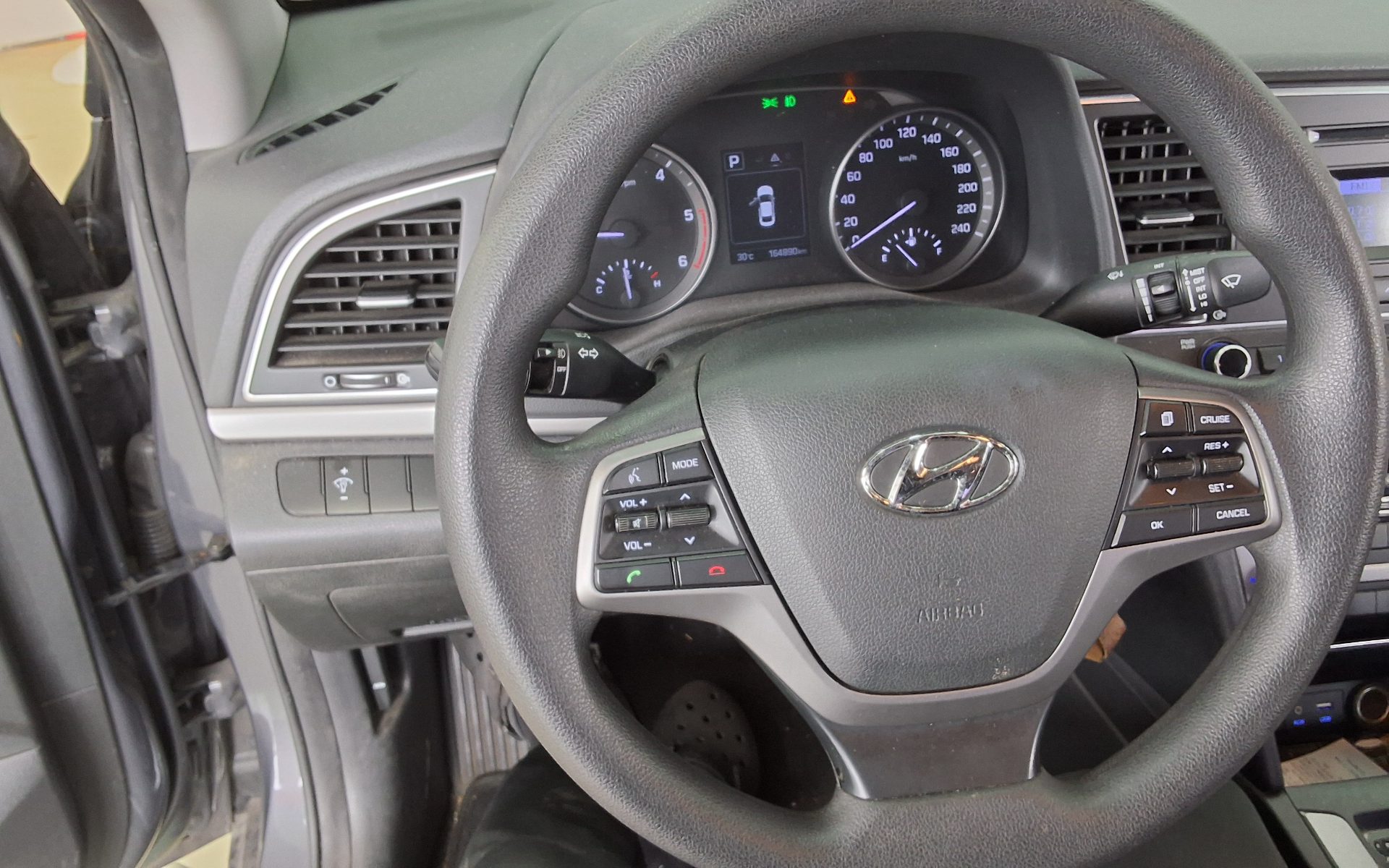 HYUNDAI AVANTE AD 1.6 DIESEL STYLE 2017 - zdjęcie 17