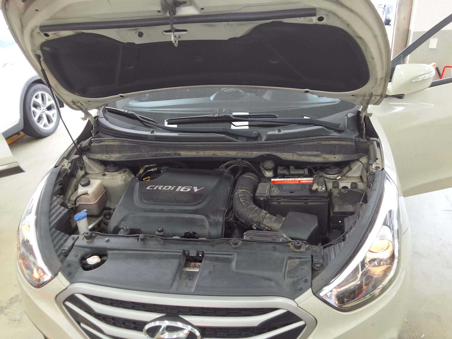 HYUNDAI NEW TUCSON ix DIESEL R2.0 2WD SMART SPECIAL 2014 - zdjęcie 18