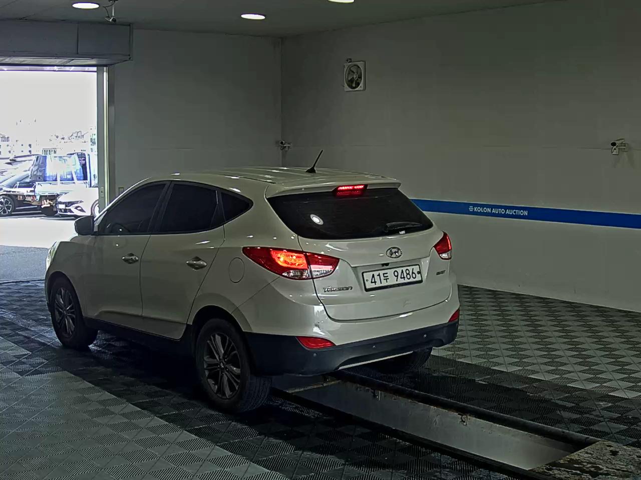 HYUNDAI NEW TUCSON ix DIESEL R2.0 2WD SMART SPECIAL 2014 - zdjęcie 6