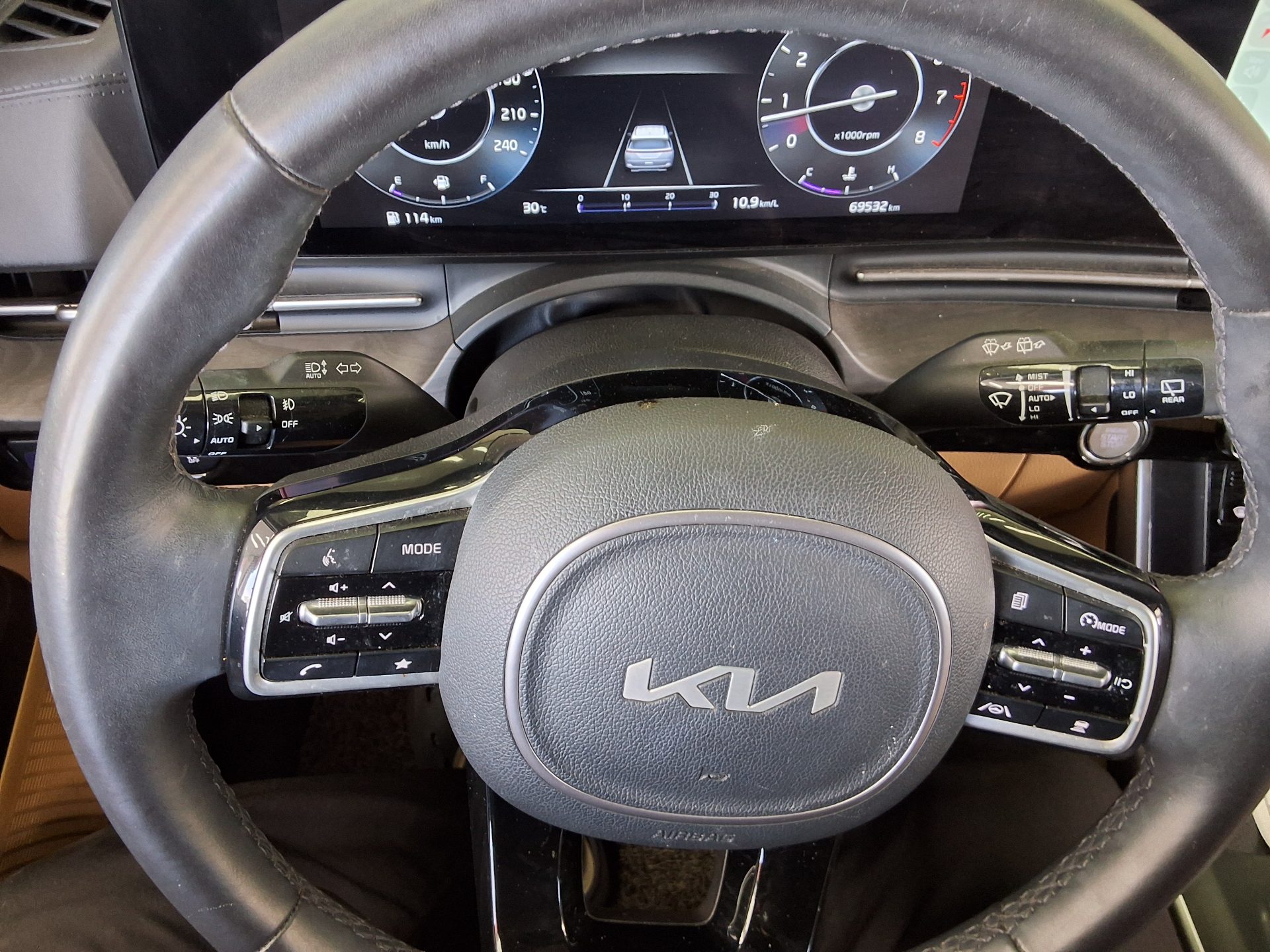 KIA NEW CARNIVAL (KA4) 9-SEATER GASOLINE PRESTIGE 2023 - zdjęcie 17