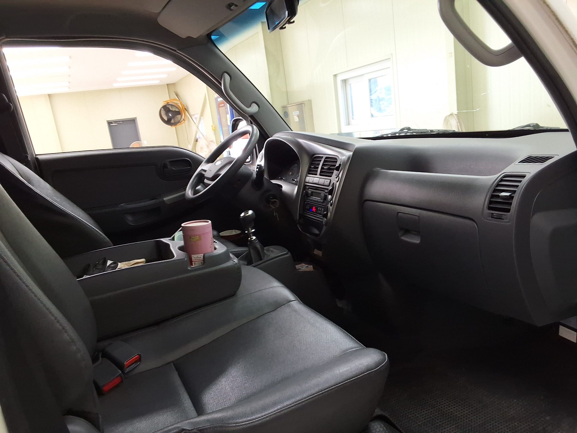 KIA BONGO III CARGO FREEZER BOX TRUCK 1 TON KING CAB 2015 - zdjęcie 12