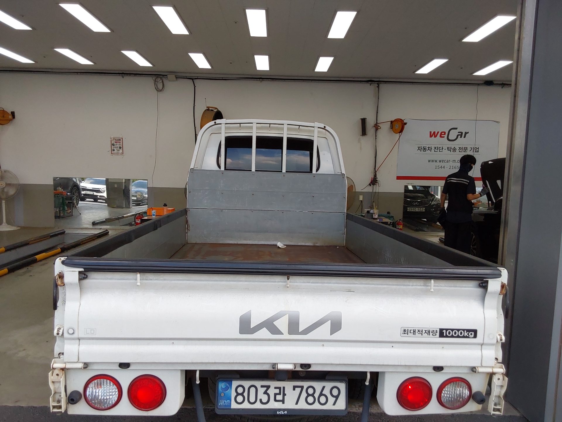 KIA THE NEW BONGO III CARGO 1 TON KING CAB EXTRA LONG WHEELBASE GL 2022 - zdjęcie 13
