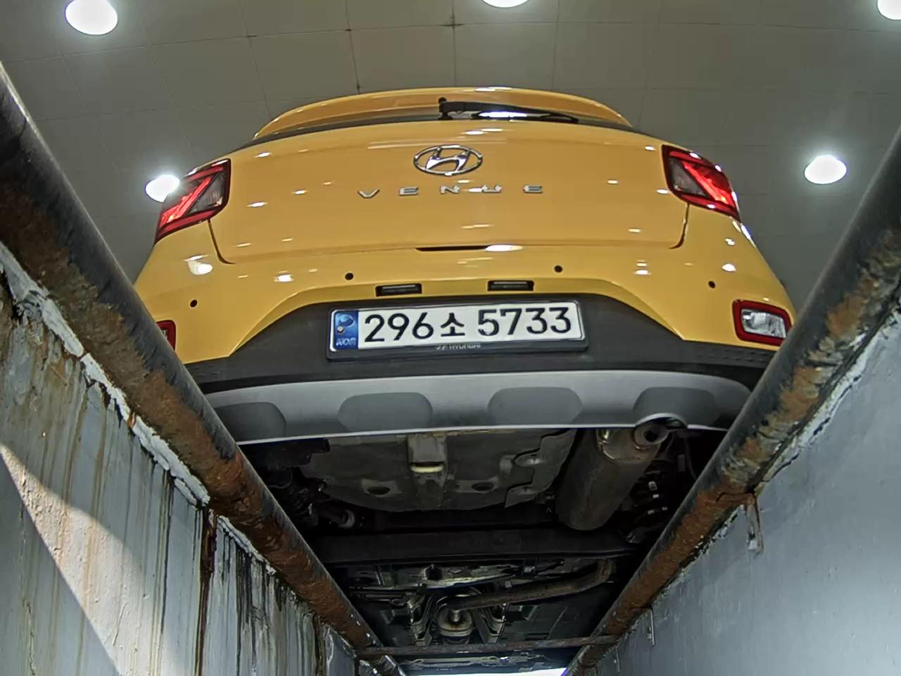 HYUNDAI VENUE 1.6 GASOLINE DRIVING SCHOOL USE 2021 - zdjęcie 8