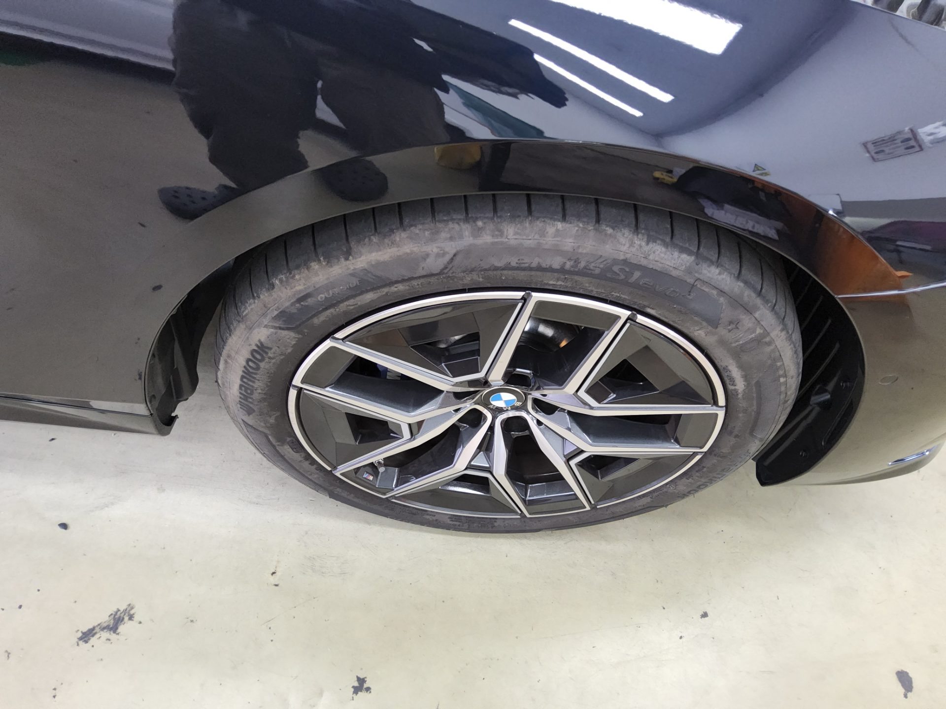 BMW 5 SERIES (8TH GEN) 520i M SPORT PACK 2026 - zdjęcie 29