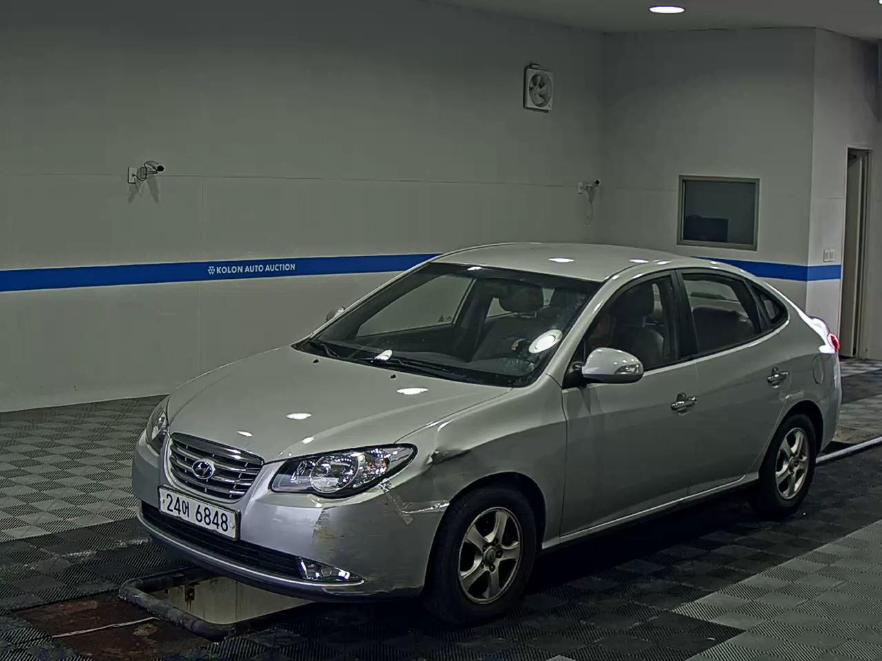 HYUNDAI AVANTE HD 1.6 VVT S16 LUXURY 2010 - zdjęcie 2