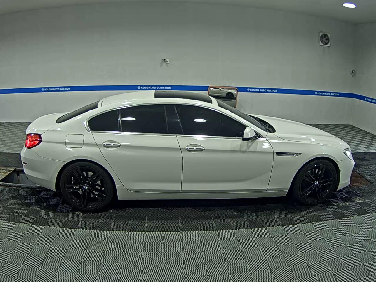 BMW 6 SERIES (3RD GEN) GRAN COUPE 640i 2014 - zdjęcie 4