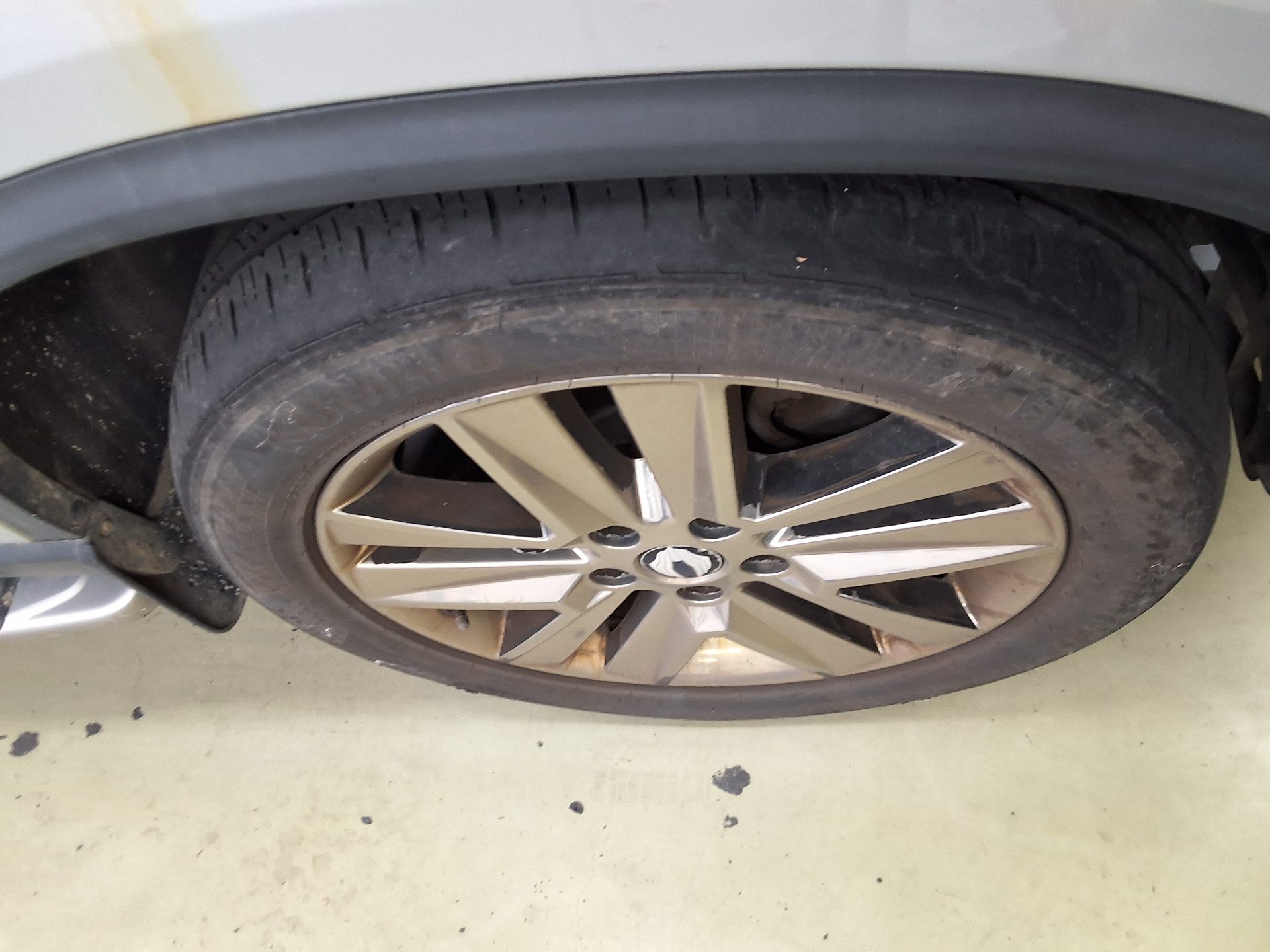 KG MOBILITY (SSANGYONG) REXTON SPORTS 2.2 4WD NOBLESSE 2019 - zdjęcie 23