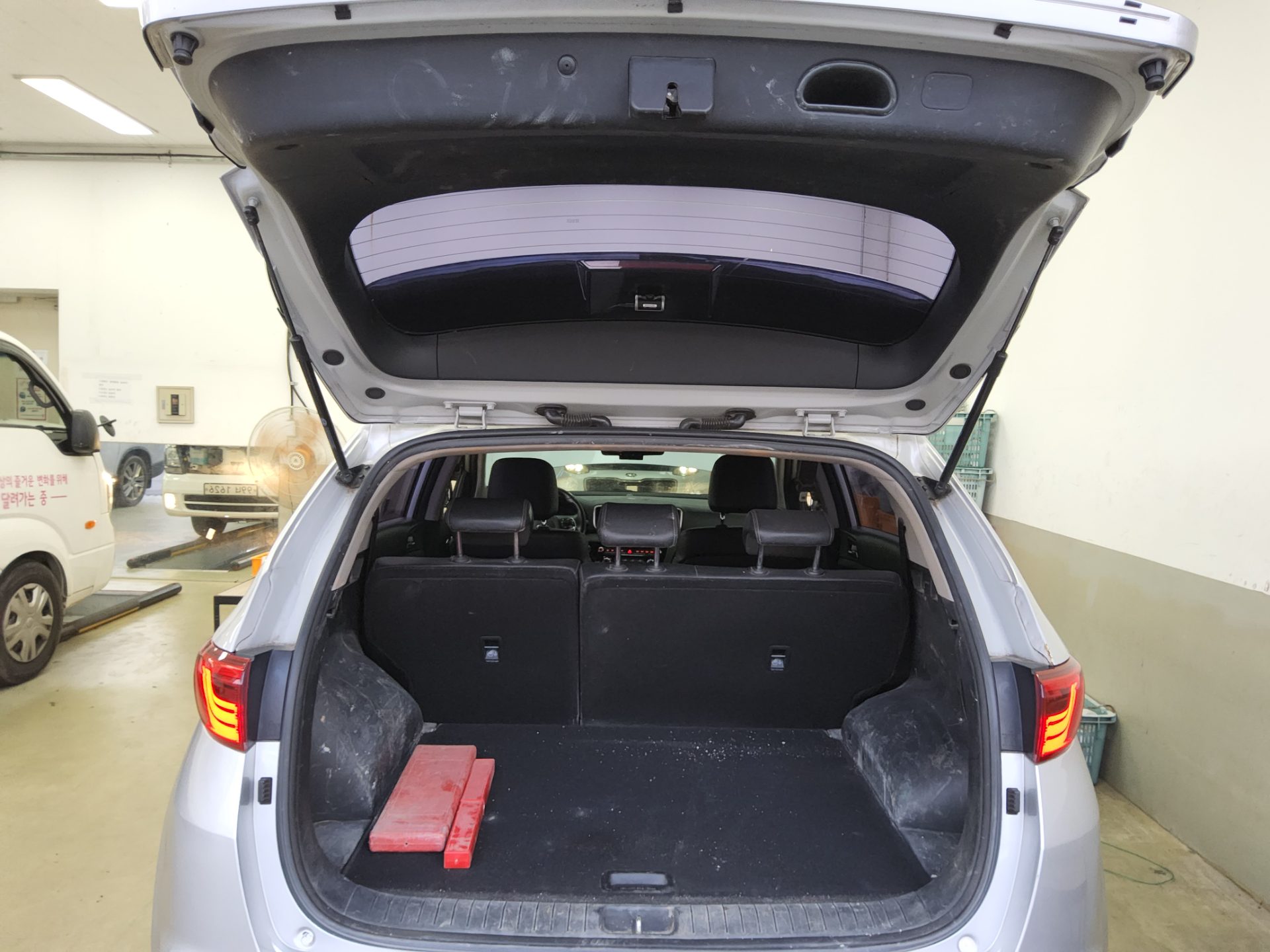 KIA NEW SPORTAGE 1.7 2WD NOBLESSE 2016 - zdjęcie 15