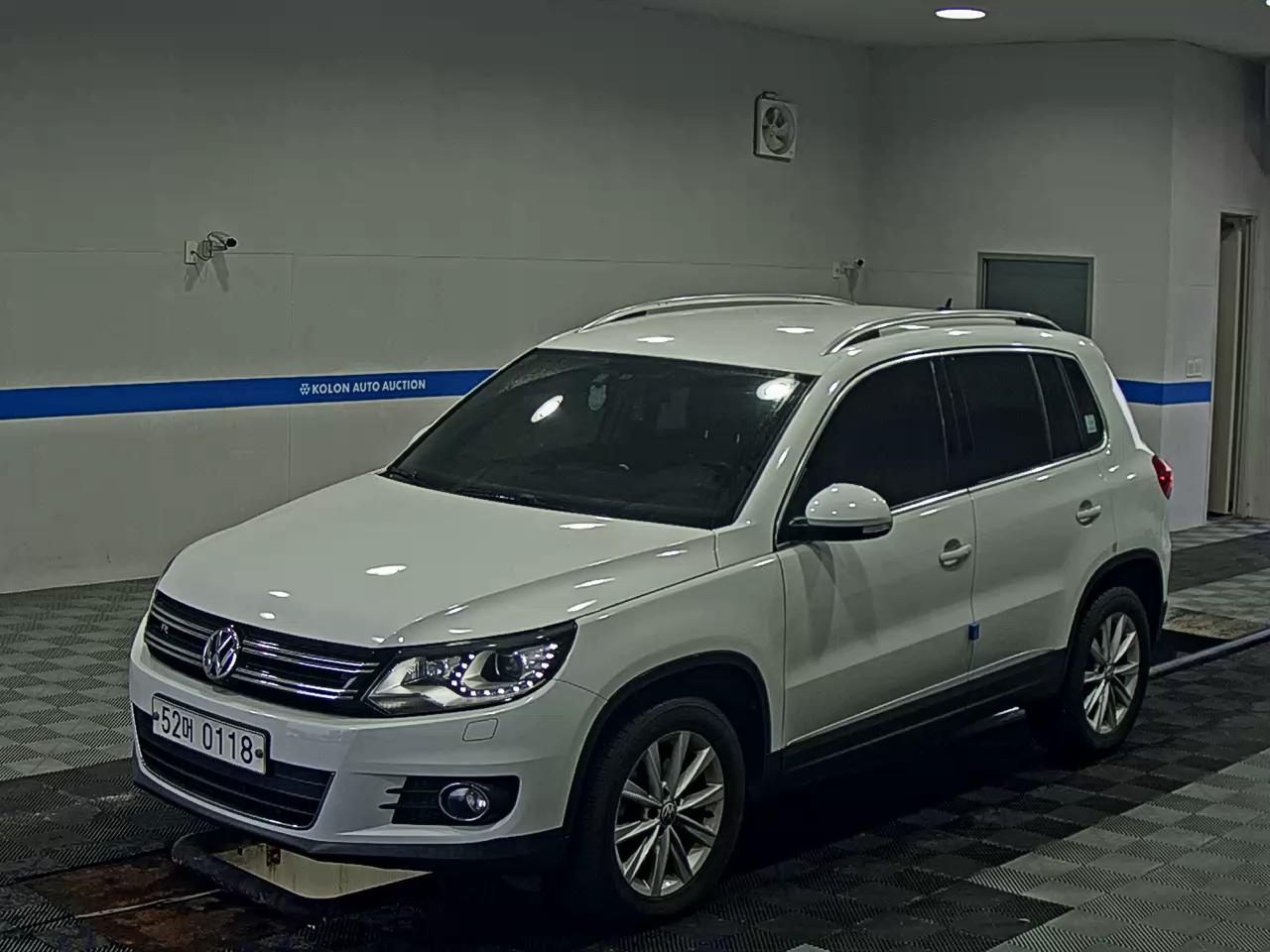 VOLKSWAGEN TIGUAN 2.0 TDI BLUEMOTION 2016 - zdjęcie 2
