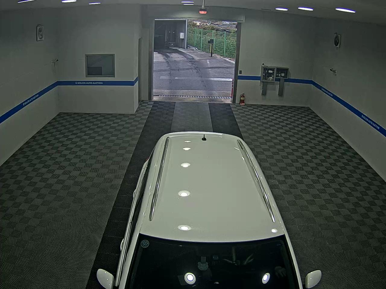 VOLKSWAGEN TIGUAN 2.0 TDI BLUEMOTION 2016 - zdjęcie 7