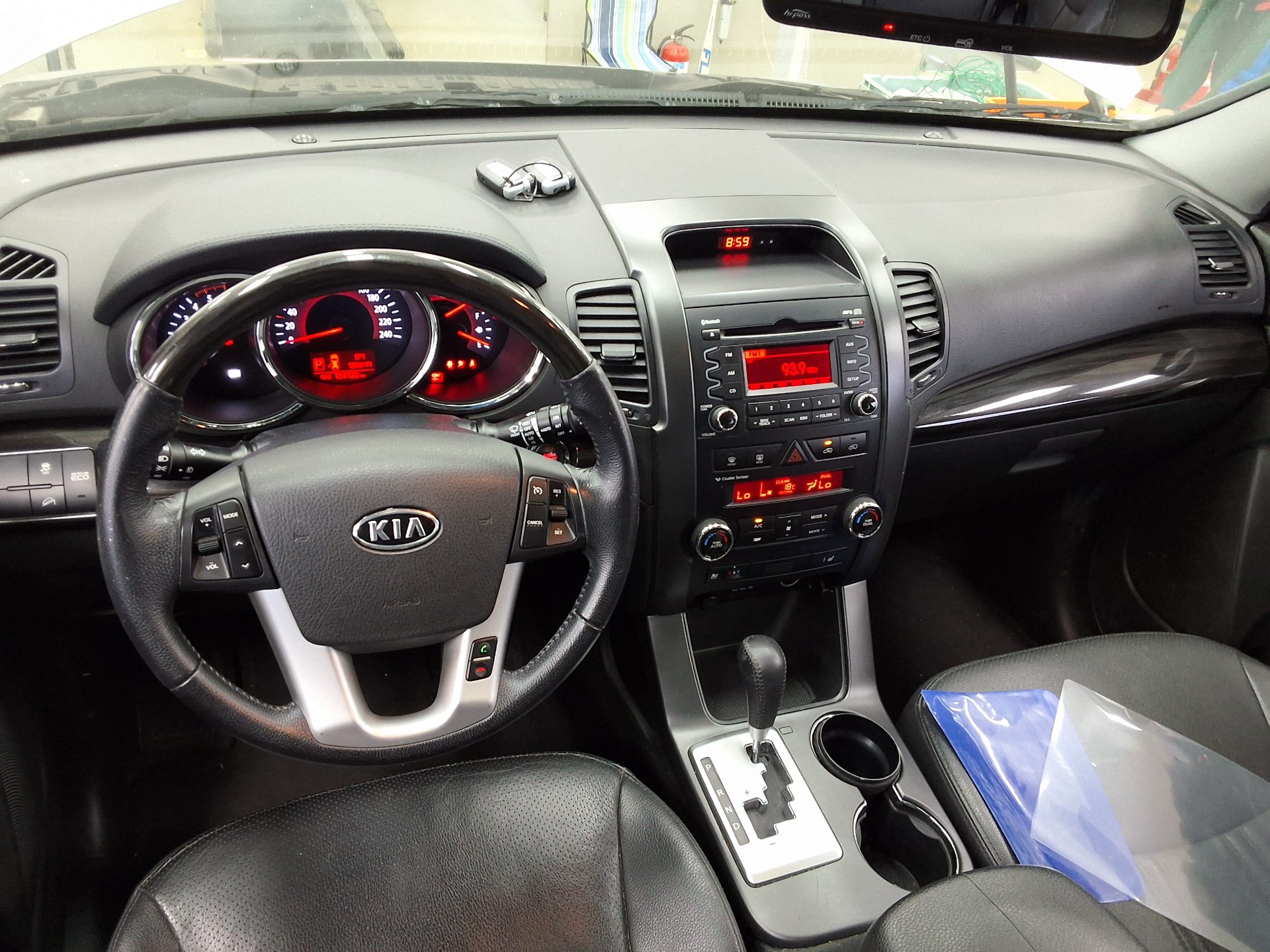 KIA SORENTO R DIESEL 2.2 2WD TLX LUXURY MODEL 2011 - zdjęcie 11