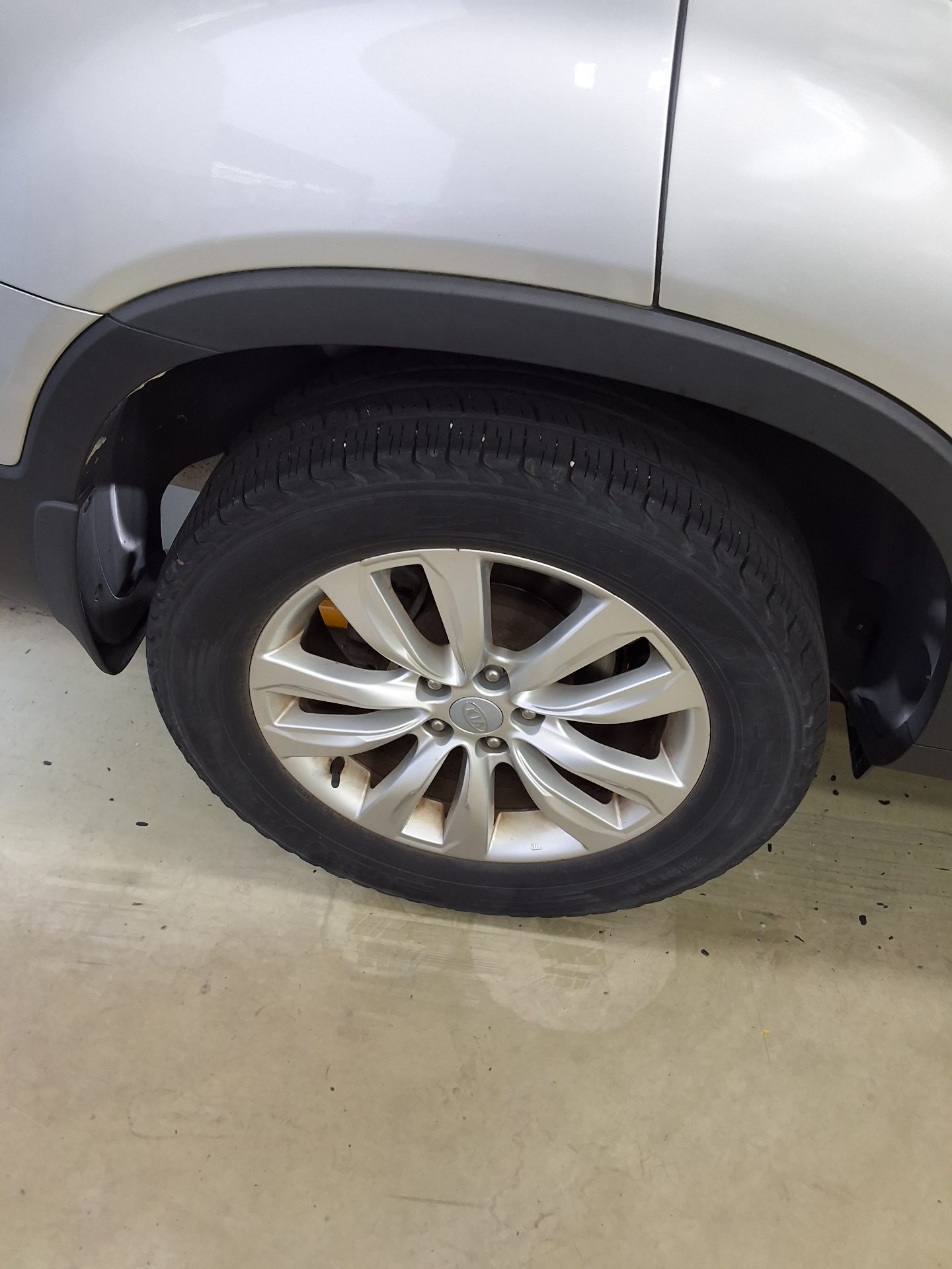KIA SORENTO R DIESEL 2.2 2WD TLX LUXURY MODEL 2011 - zdjęcie 24