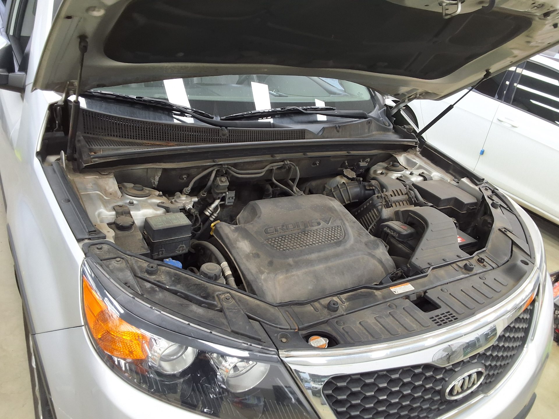 KIA SORENTO R DIESEL 2.2 2WD TLX LUXURY MODEL 2011 - zdjęcie 19