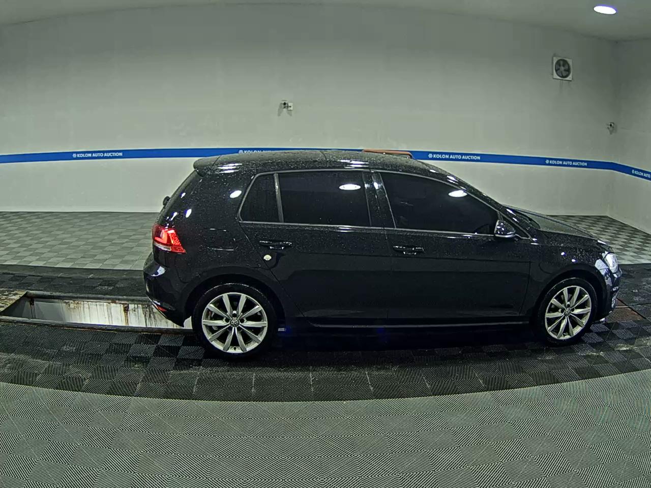 VOLKSWAGEN GOLF (7TH GEN) 2.0 TDI 2015 - zdjęcie 4