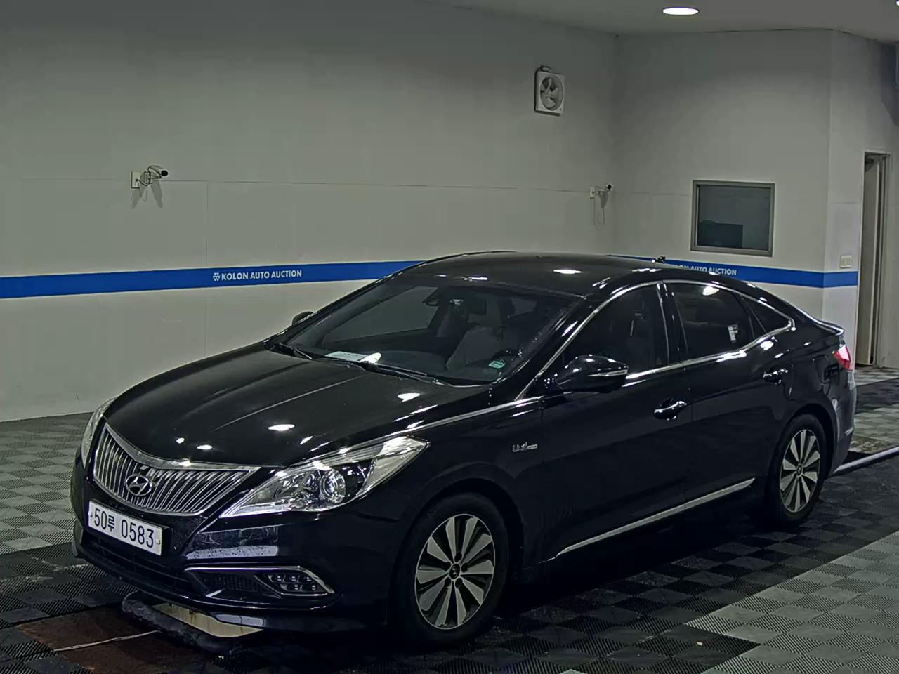 HYUNDAI GRANDEUR HG HYBRID 2.4 HEV PREMIUM COLLECTION 2017 - zdjęcie 2