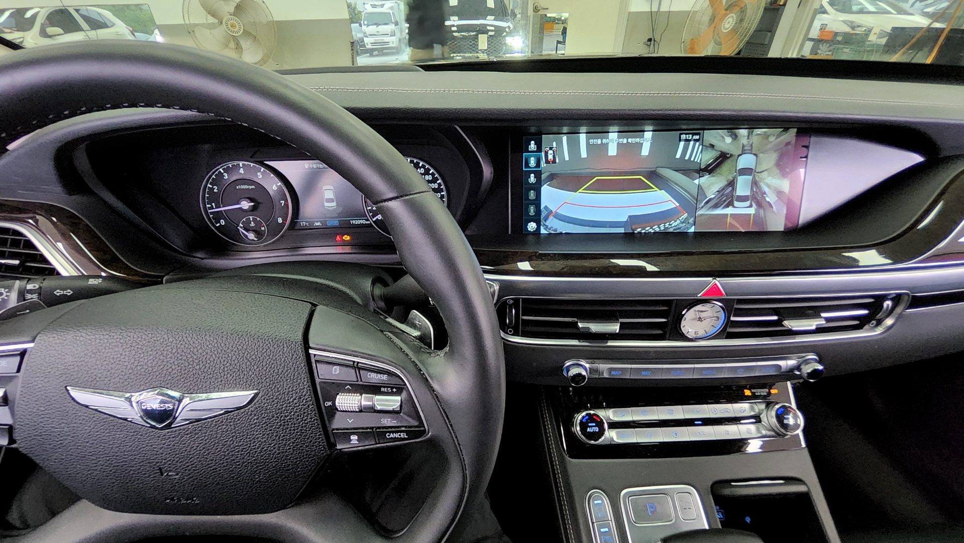 GENESIS G90 3.8 AWD PREMIUM LUXURY 2021 - zdjęcie 18