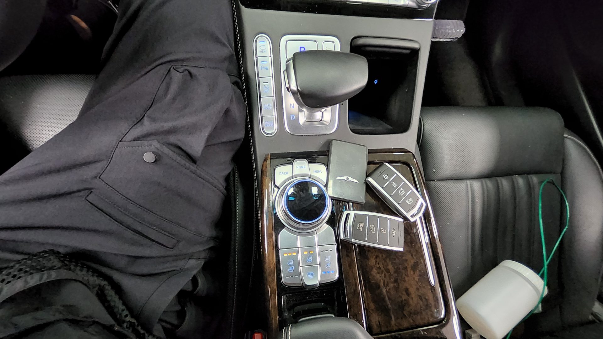 GENESIS G90 3.8 AWD PREMIUM LUXURY 2021 - zdjęcie 19