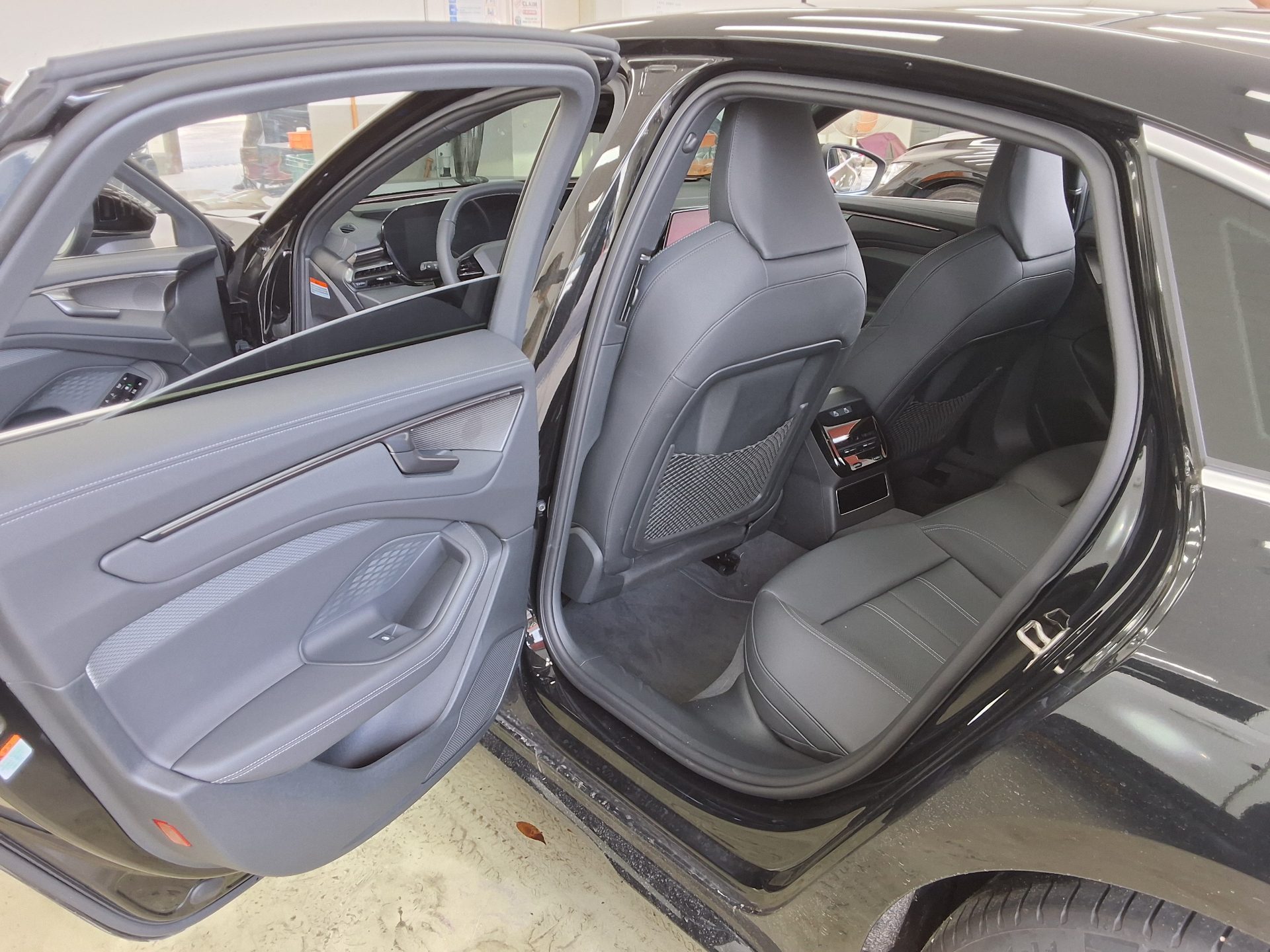 AUDI AUDI 2026 - zdjęcie 12