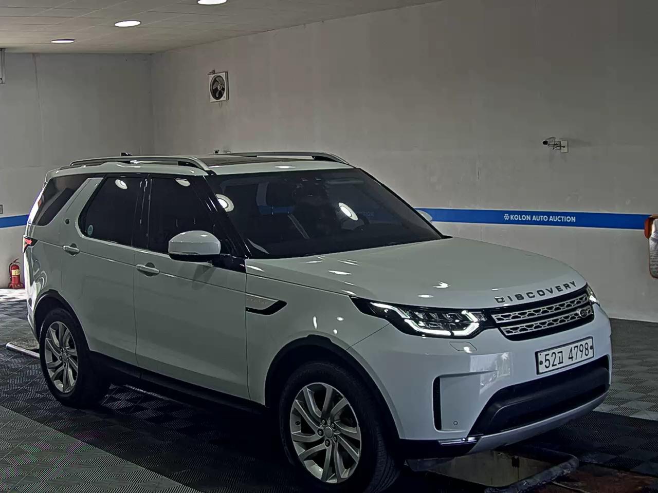 LAND ROVER DISCOVERY 5 3.0 TD6 HSE 2017 - zdjęcie 3