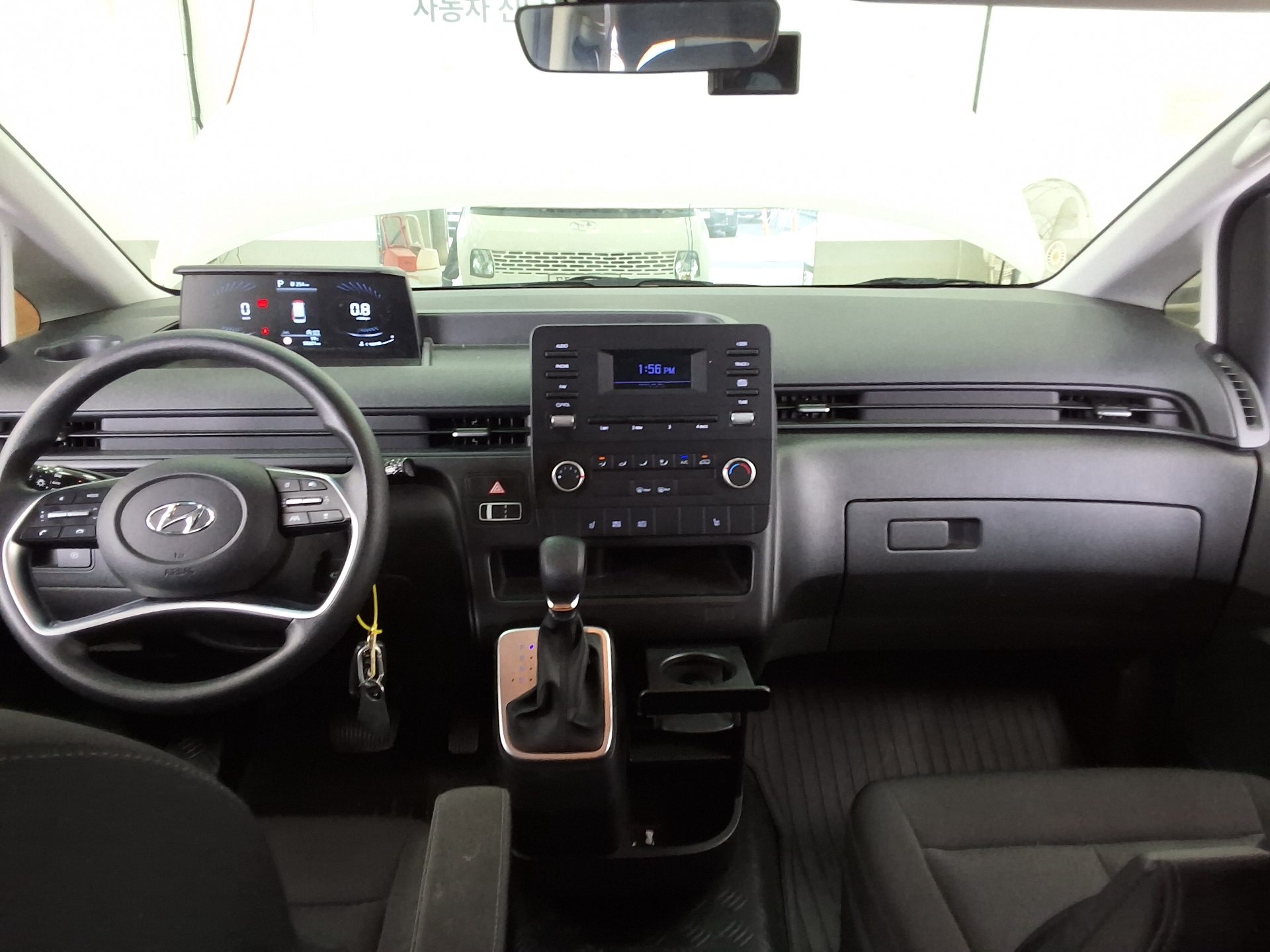 HYUNDAI STARIA 2.2 DIESEL CARGO 5-SEATER SMART 2022 - zdjęcie 11