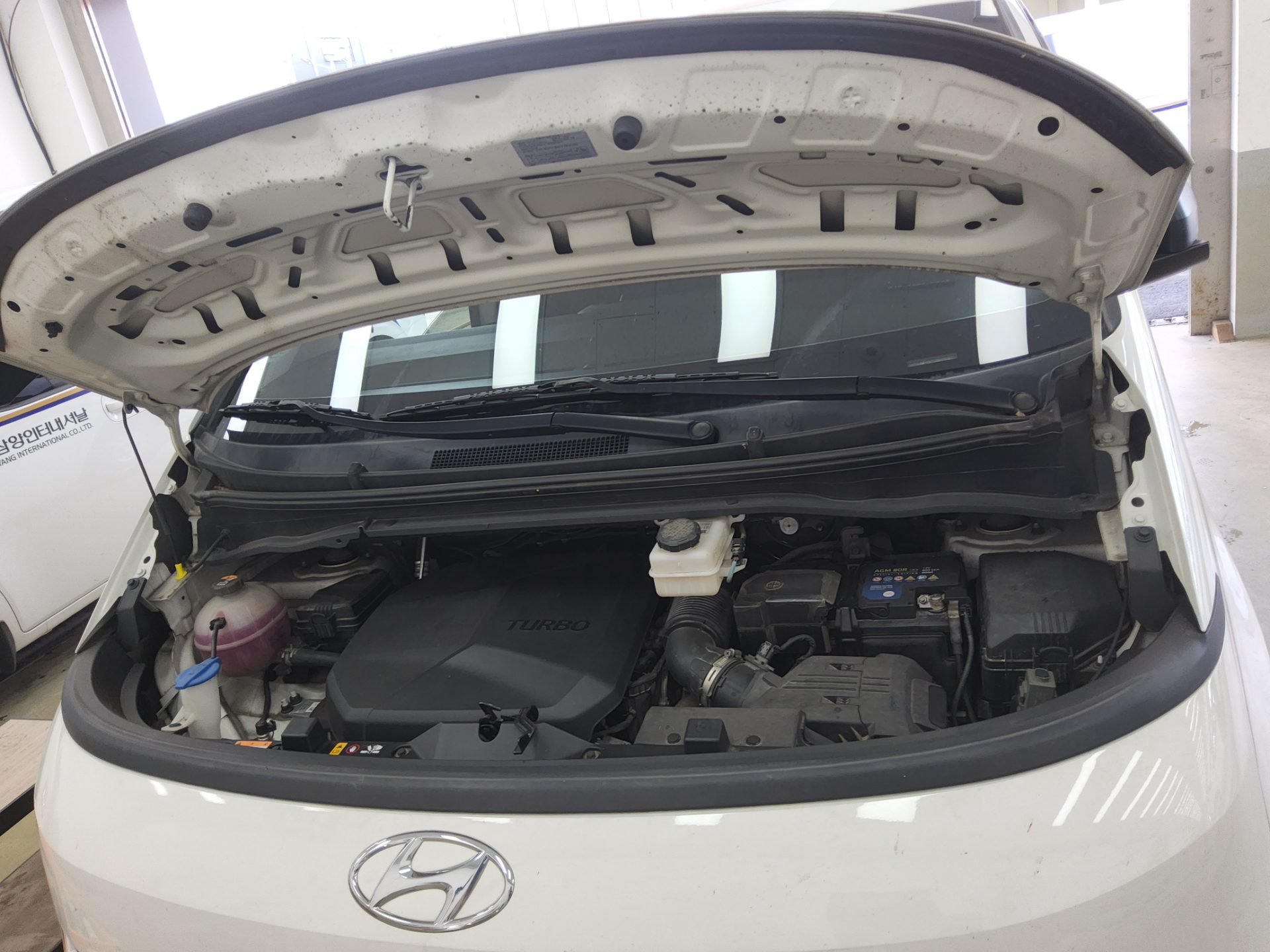 HYUNDAI STARIA 2.2 DIESEL CARGO 5-SEATER SMART 2022 - zdjęcie 19