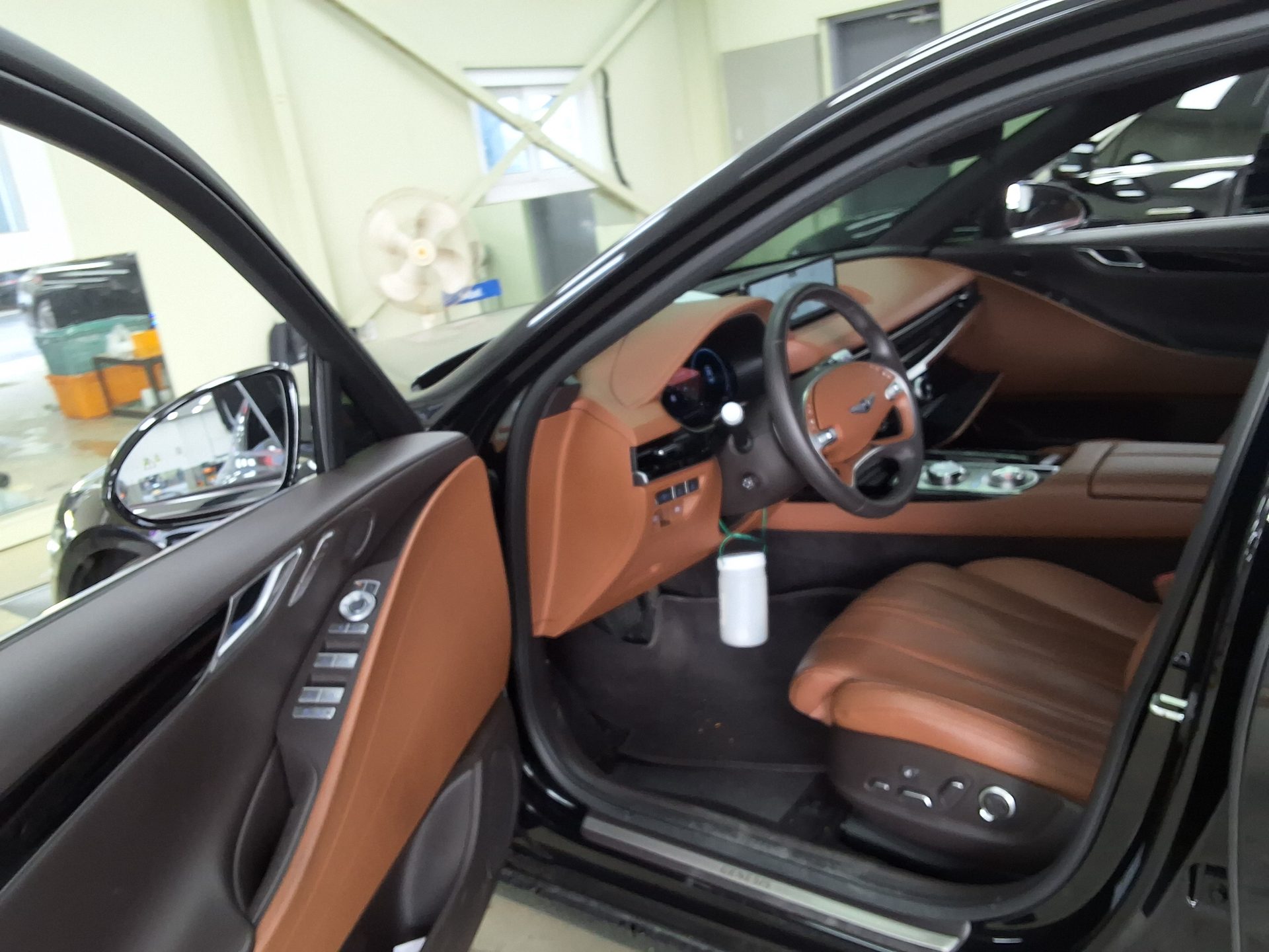 GENESIS THE ALL NEW G80 GASOLINE 2.5 AWD BASE MODEL 2023 - zdjęcie 13
