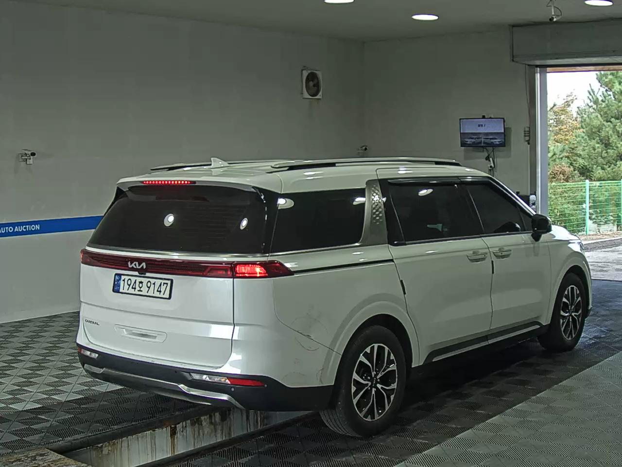 KIA NEW CARNIVAL (KA4) 9-SEATER DIESEL NOBLESSE 2023 - zdjęcie 5