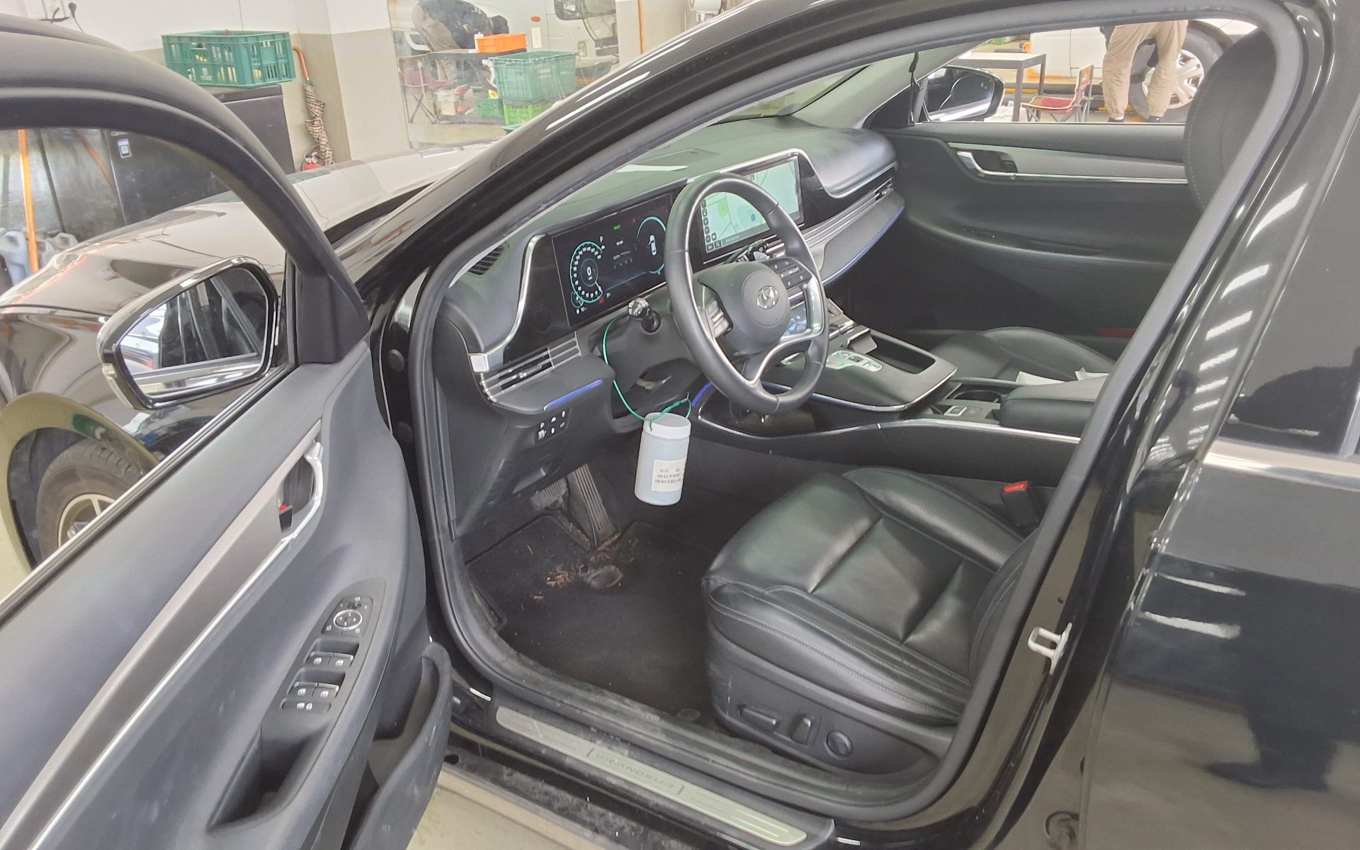 HYUNDAI THE NEW GRANDEUR IG GASOLINE 2.5 LE BLANC 2023 - zdjęcie 12