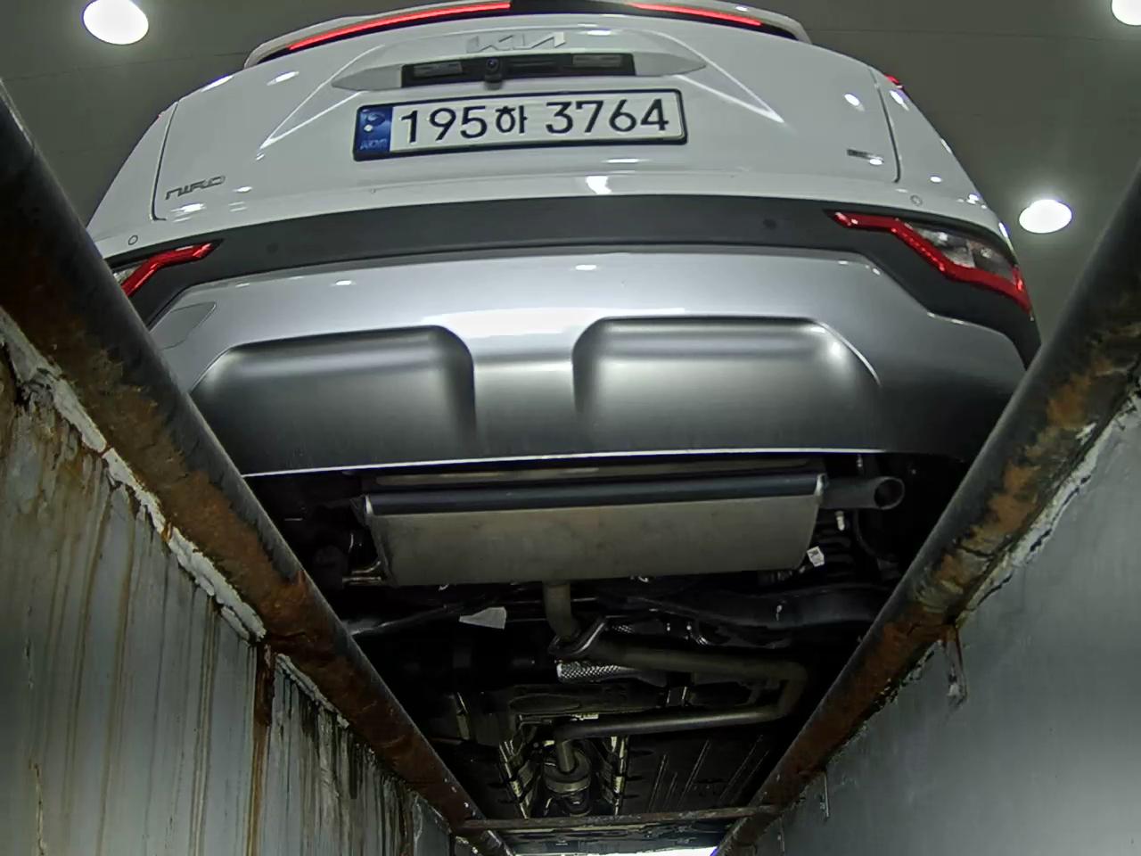 KIA THE ALL NEW NIRO 1.6 HEV PRESTIGE 2024 - zdjęcie 8