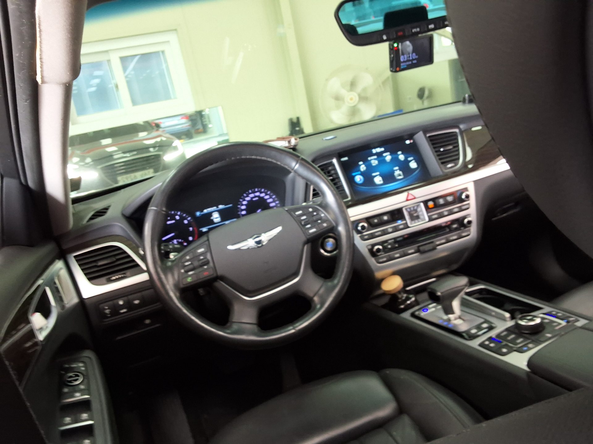 GENESIS G80 3.3 GDi AWD PREMIUM LUXURY 2017 - zdjęcie 12